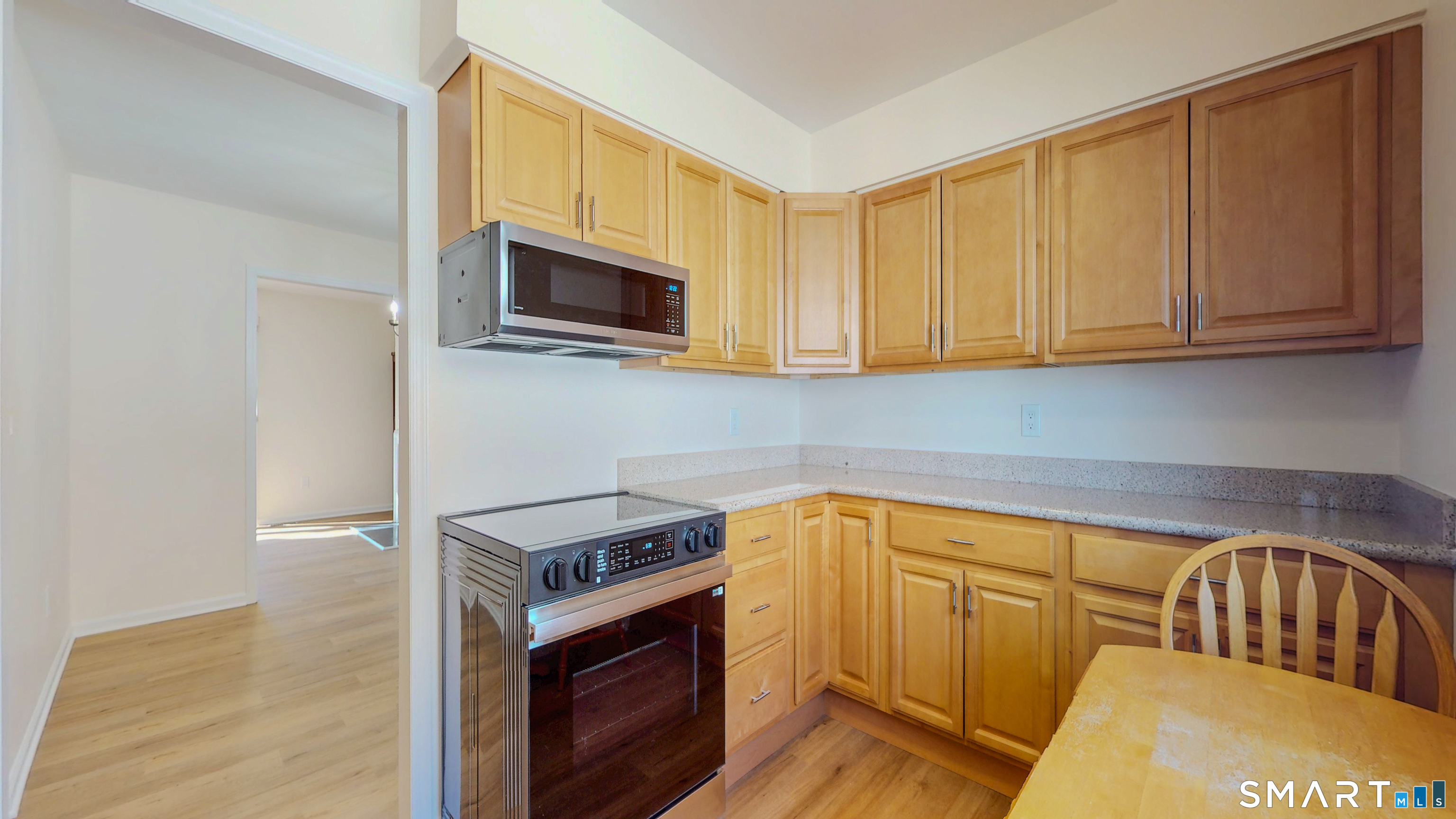 825 Hope Street Apt. 8