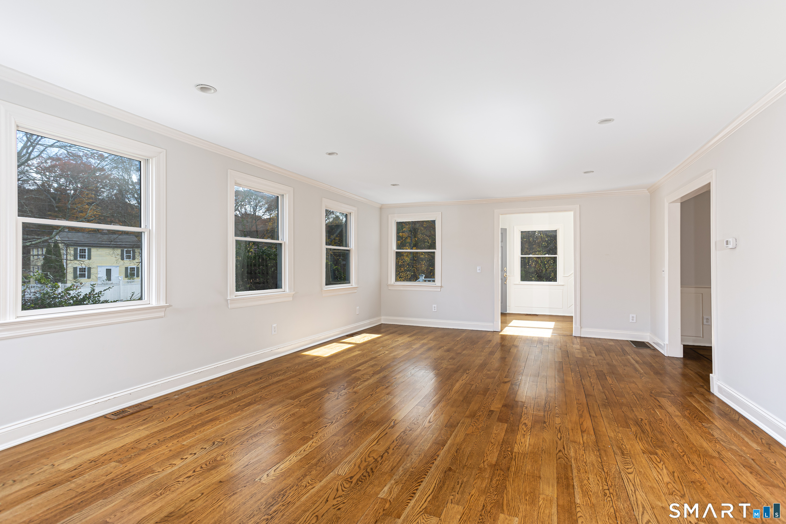 266 Newtown Turnpike