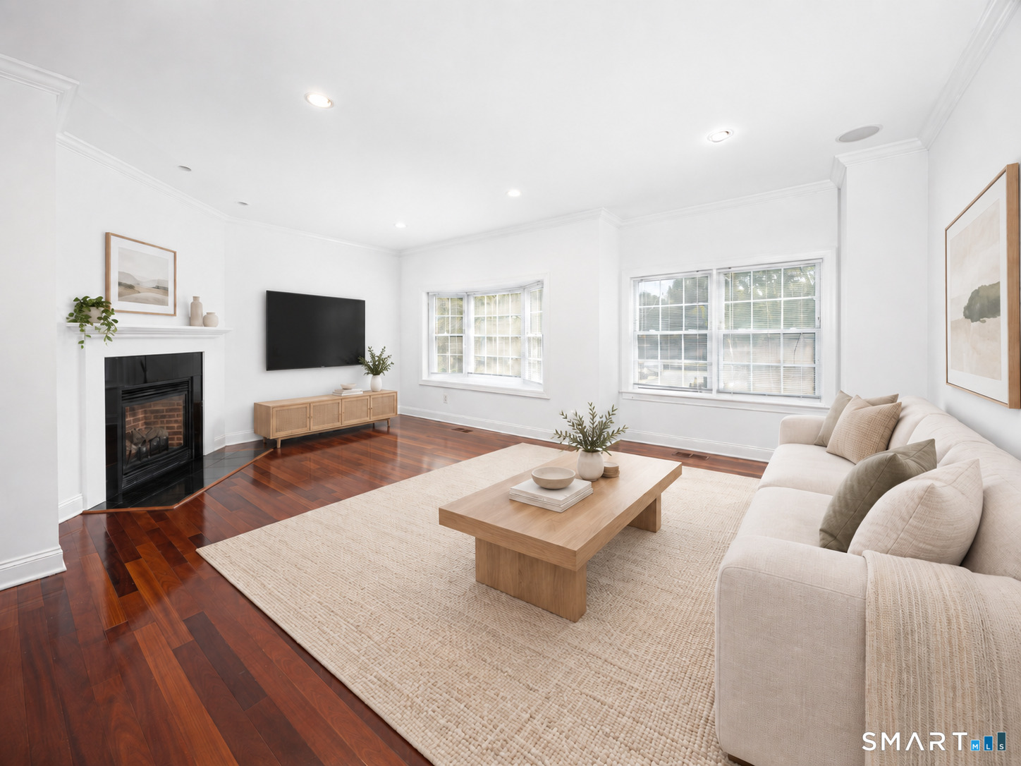 806 Hope Street Unit: 1