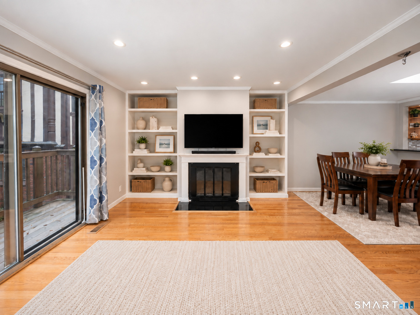 237 Strawberry Hill Avenue Unit: 37