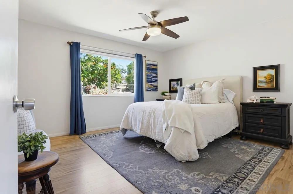 28185 Valley Center