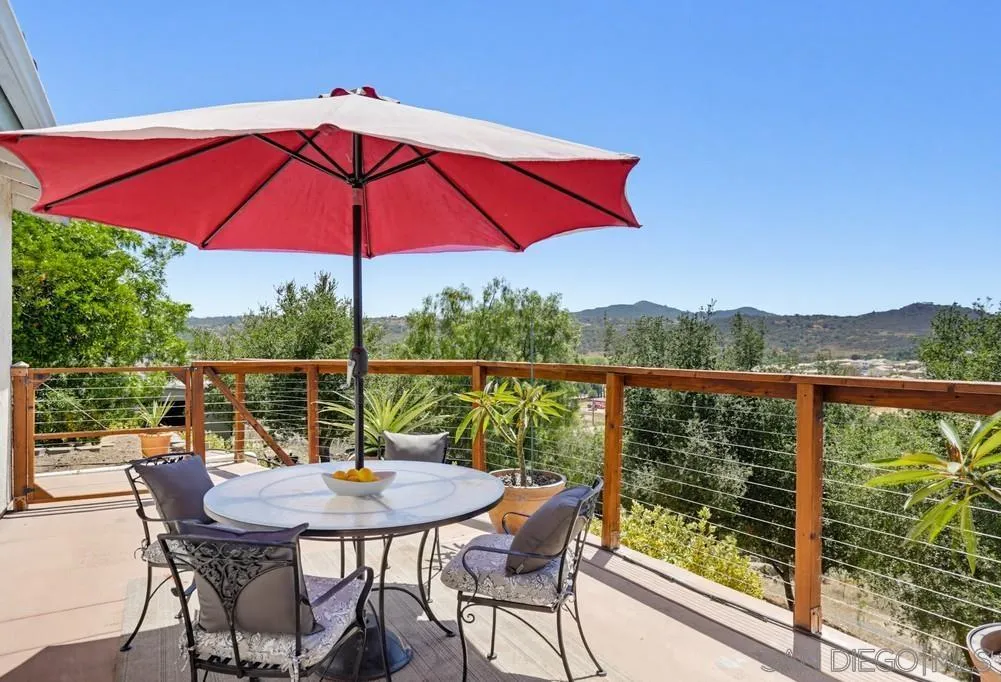 28185 Valley Center