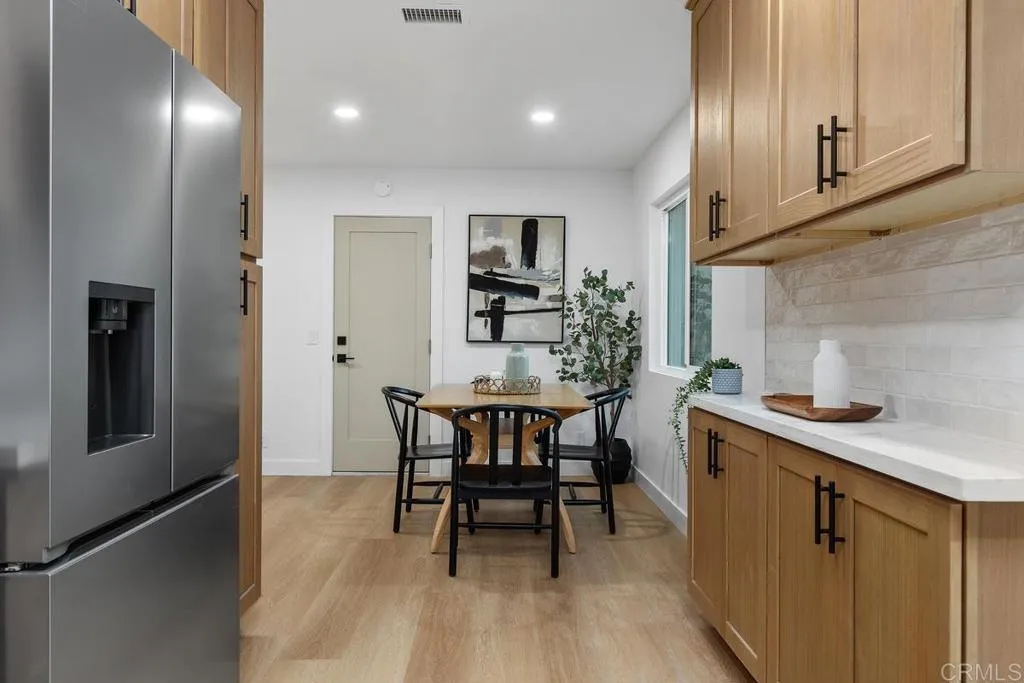 1356 Pleasant Hill Street