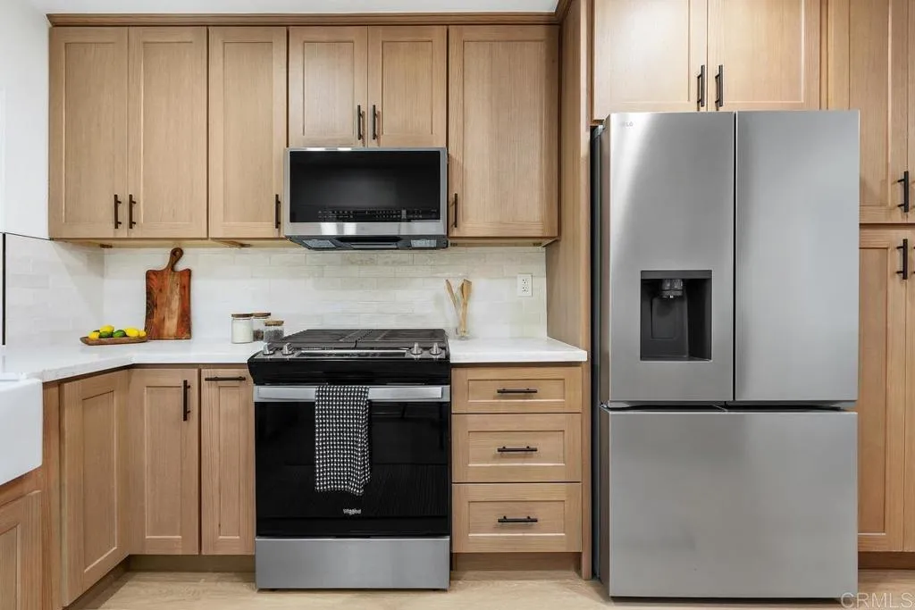 1356 Pleasant Hill Street