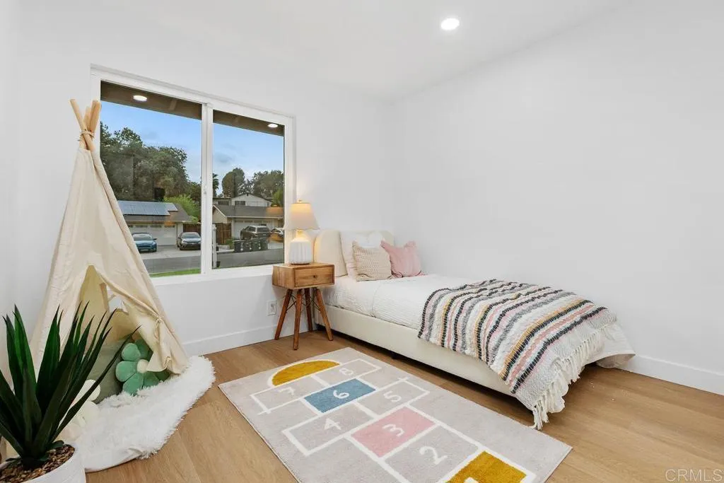 1356 Pleasant Hill Street