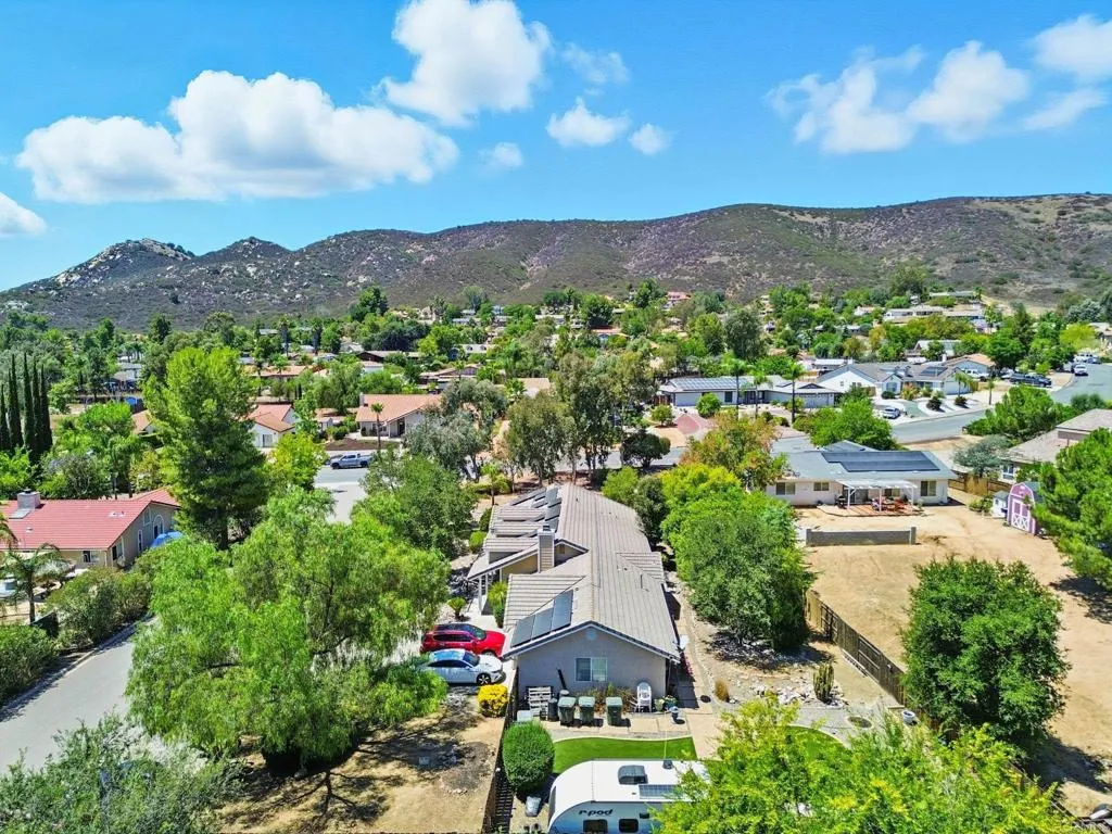 23502 Bassett Way