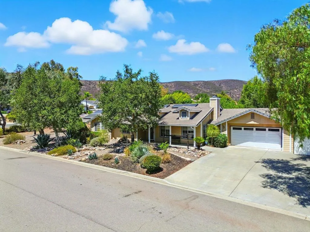23502 Bassett Way