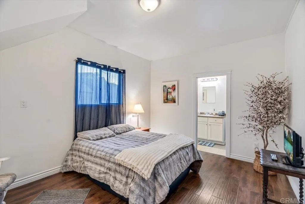 13815 Hilldale Road, Valley Center