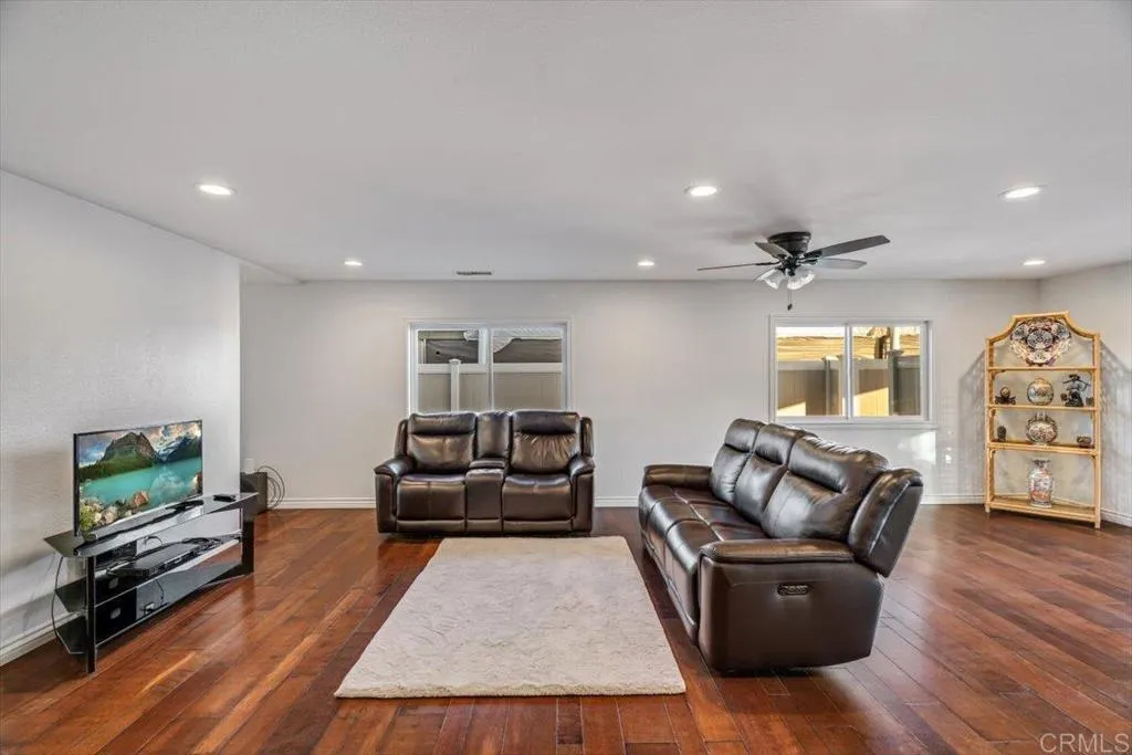 13815 Hilldale Road, Valley Center