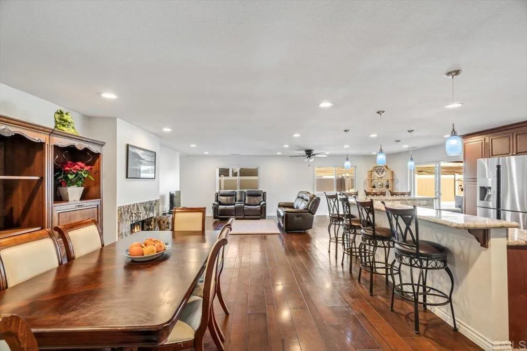 13815 Hilldale Road, Valley Center