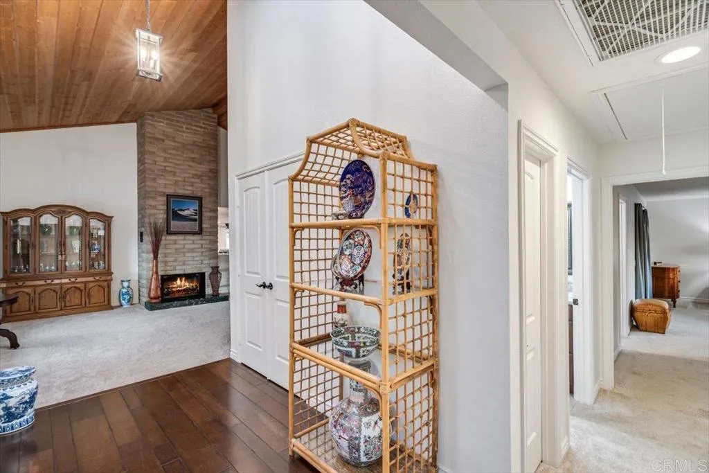 13815 Hilldale Road, Valley Center