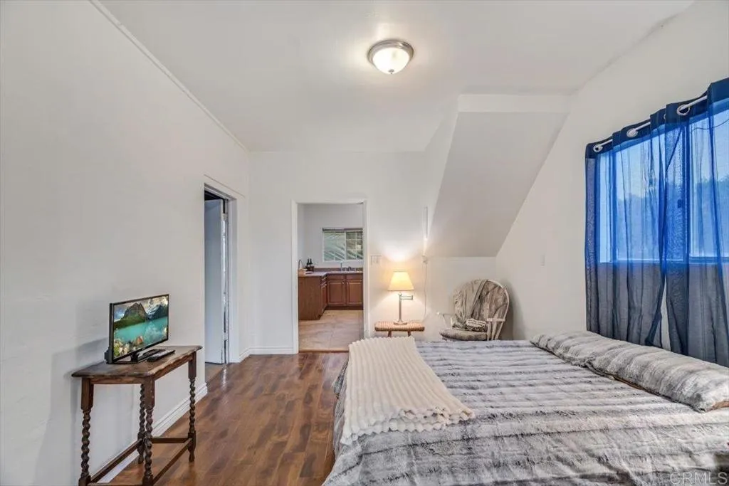 13815 Hilldale Road, Valley Center