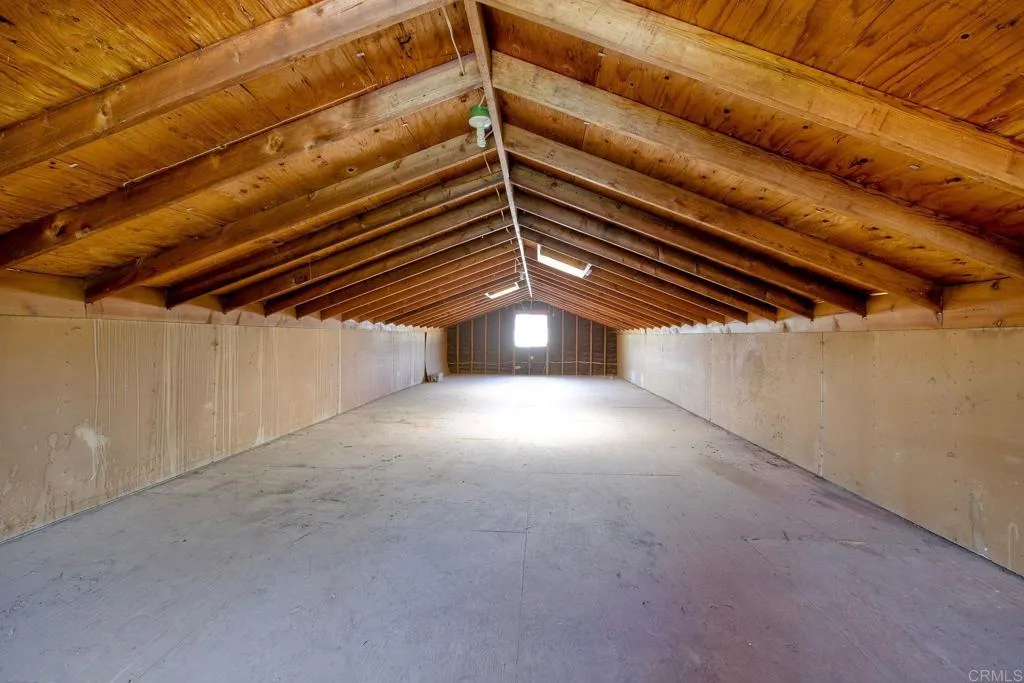 13815 Hilldale Road, Valley Center