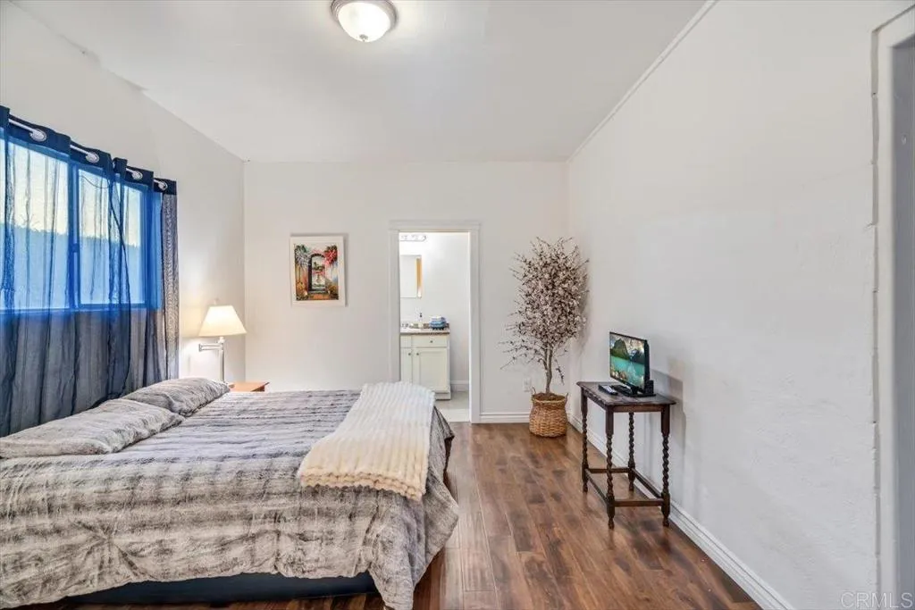 13815 Hilldale Road, Valley Center