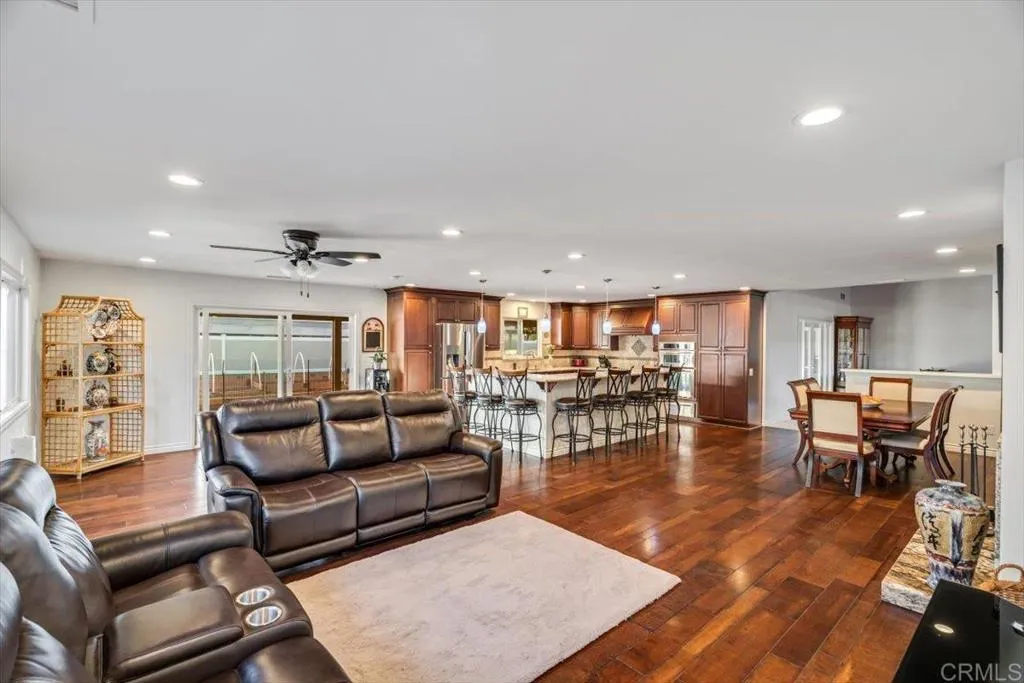 13815 Hilldale Road, Valley Center