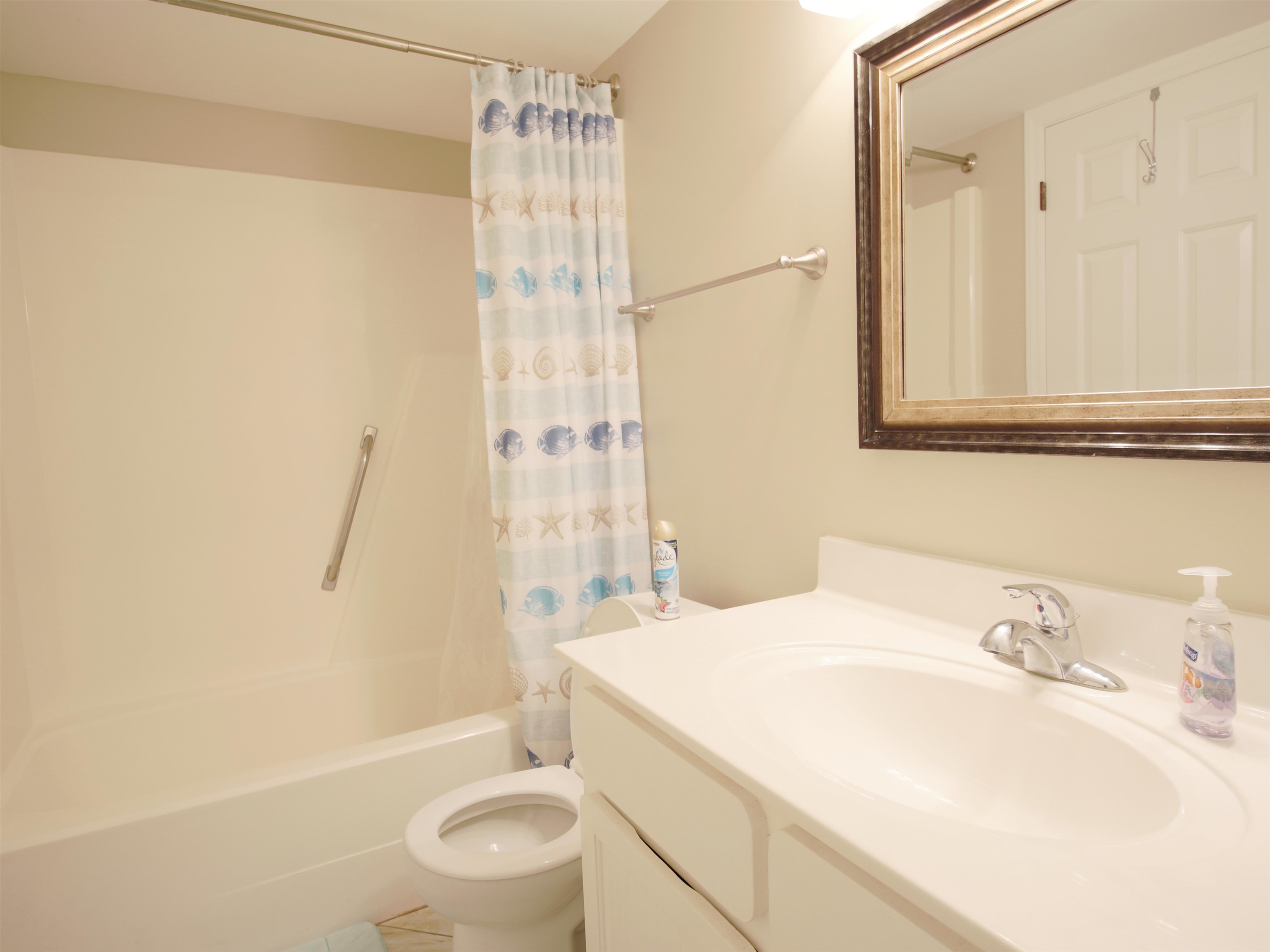 1620 N Waccamaw Dr. Unit: 114