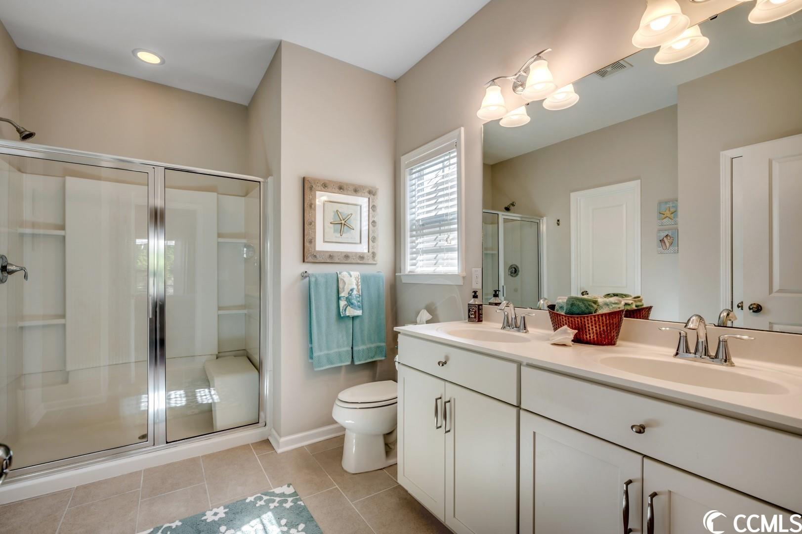 834 Devon Estate Ave.