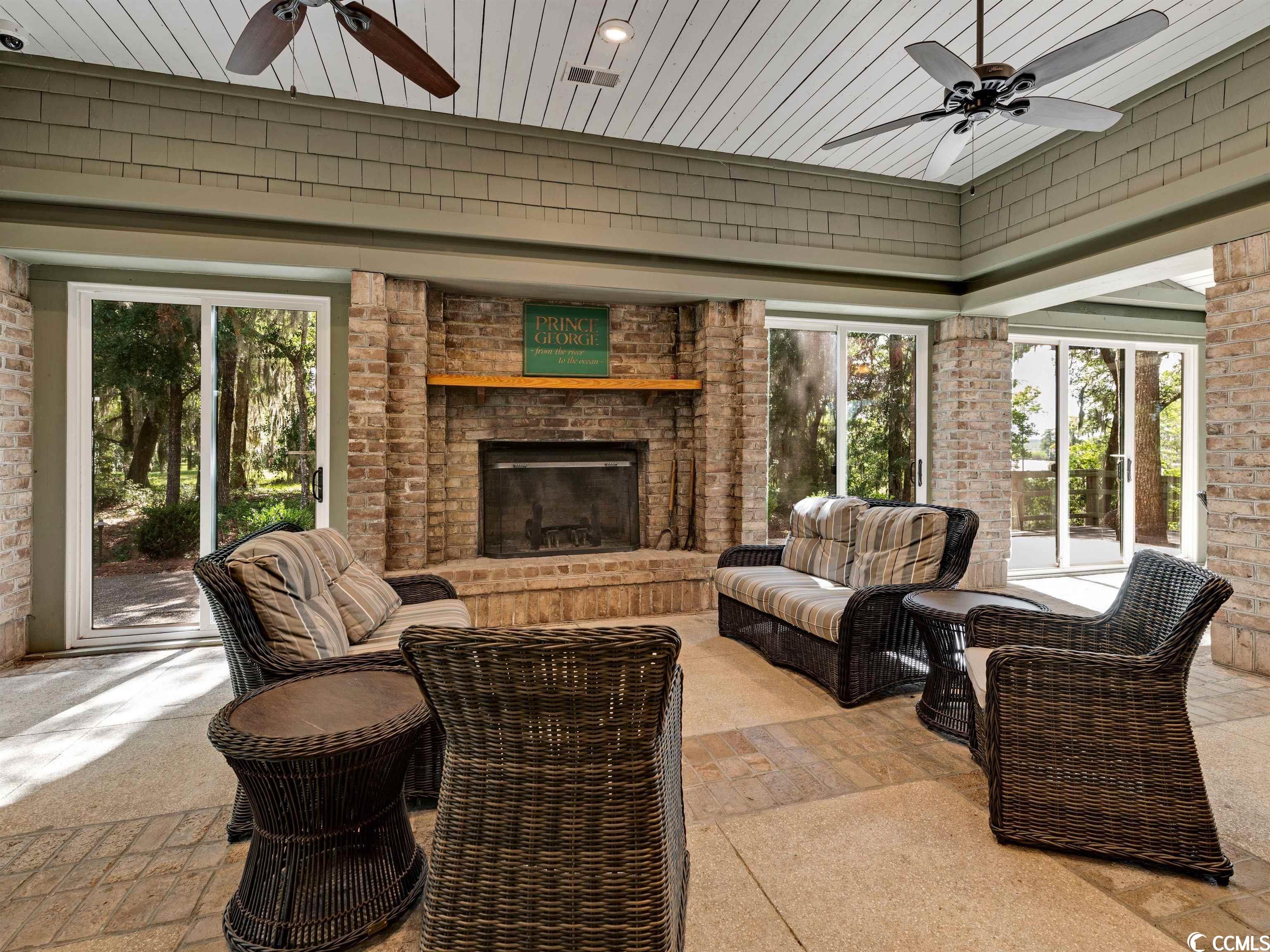 3503 Vanderbilt Blvd.