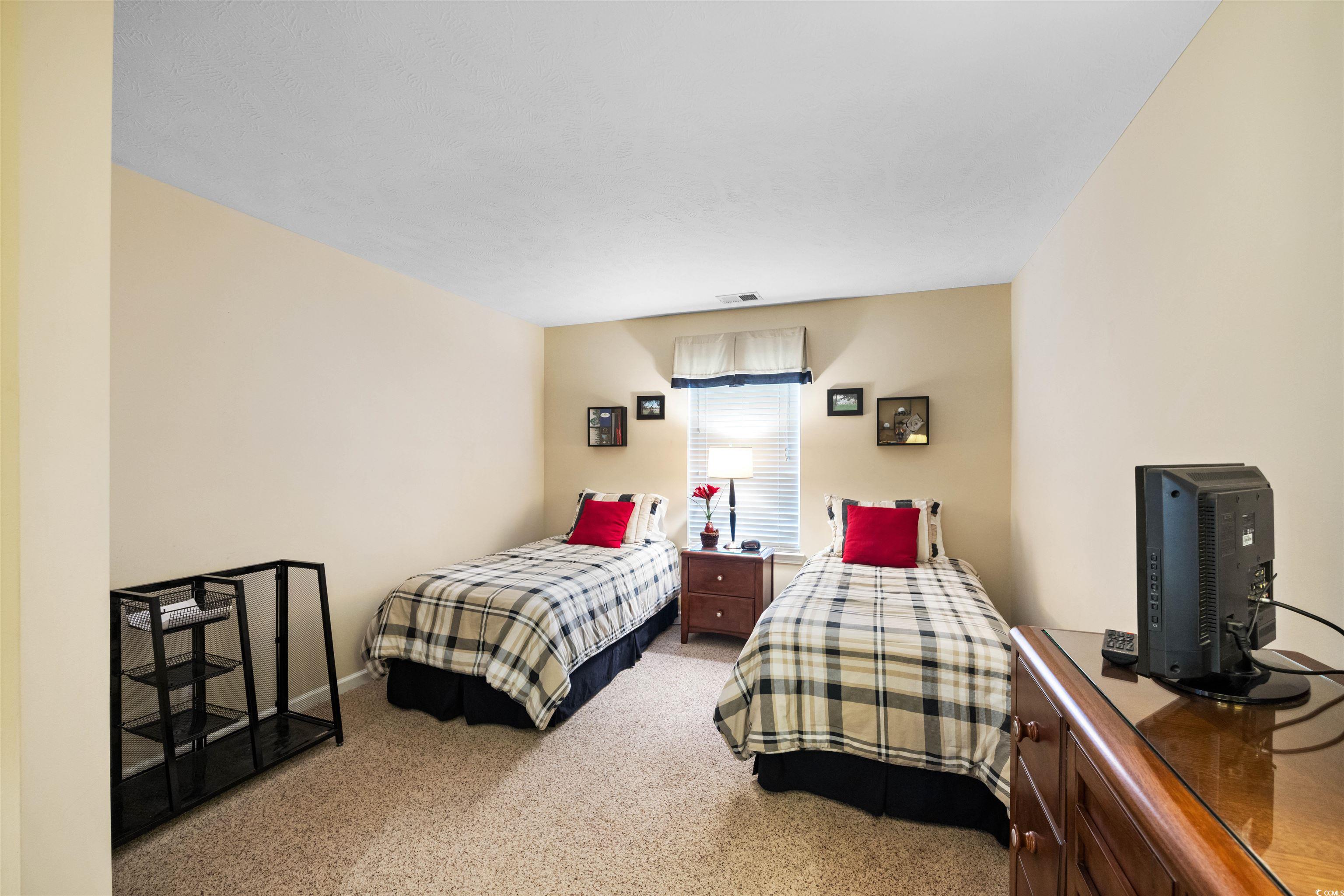 320 Pinehurst Ln. Unit: 11D