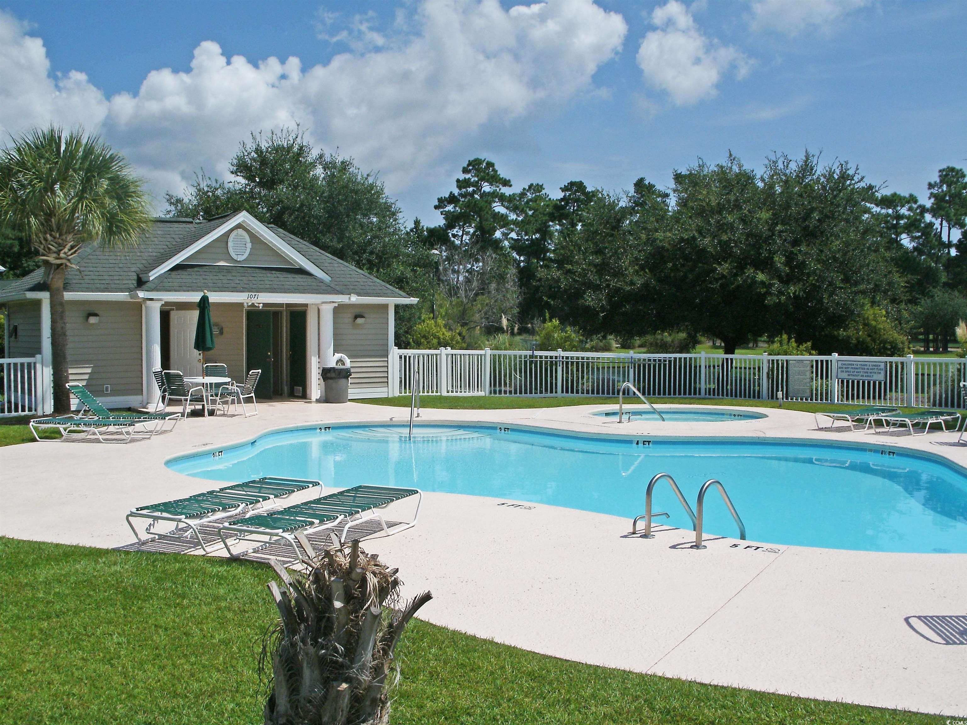 320 Pinehurst Ln. Unit: 11D