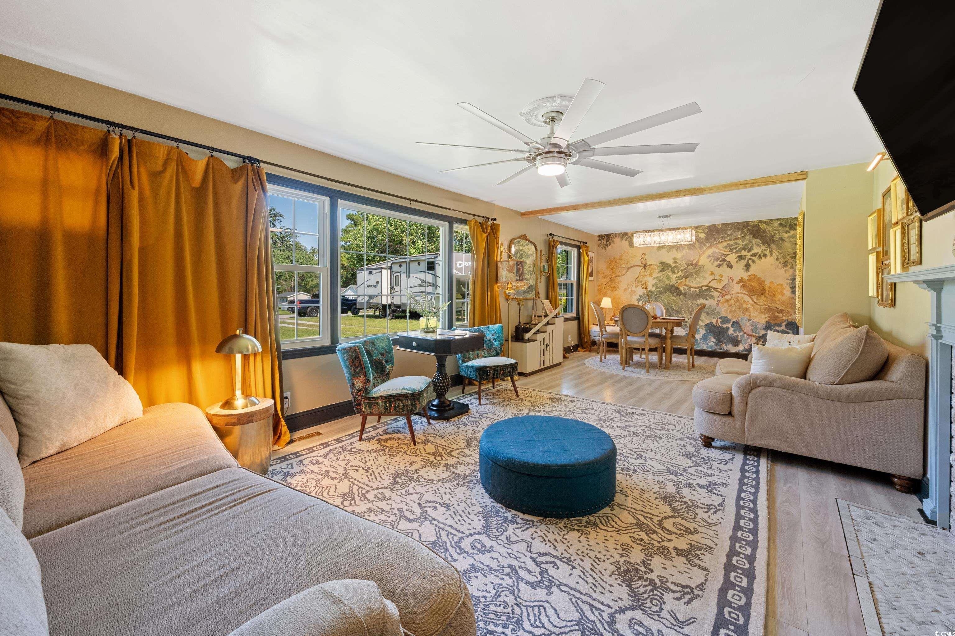 48 Hillcrest Dr.