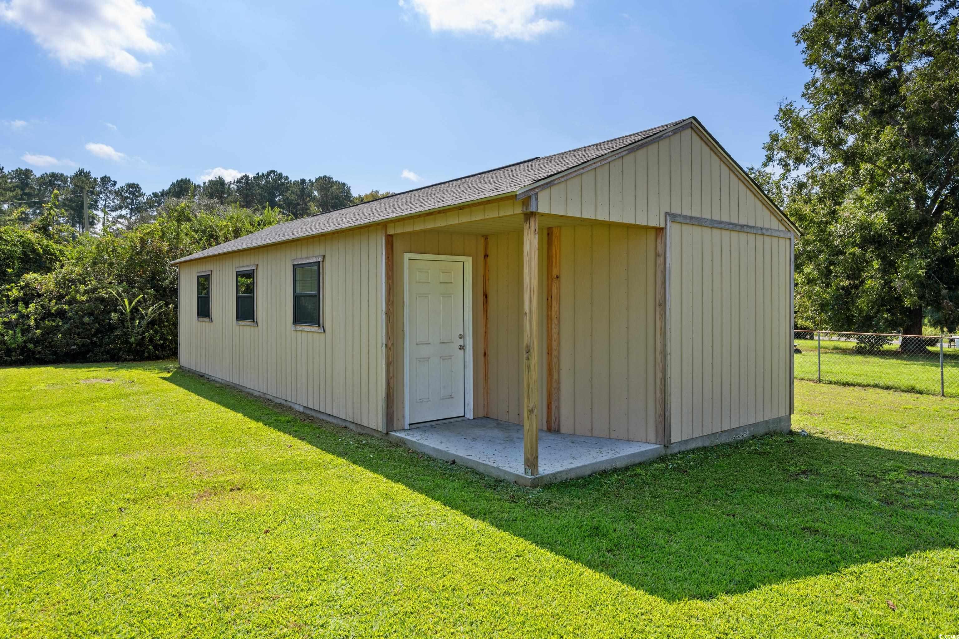 48 Hillcrest Dr.