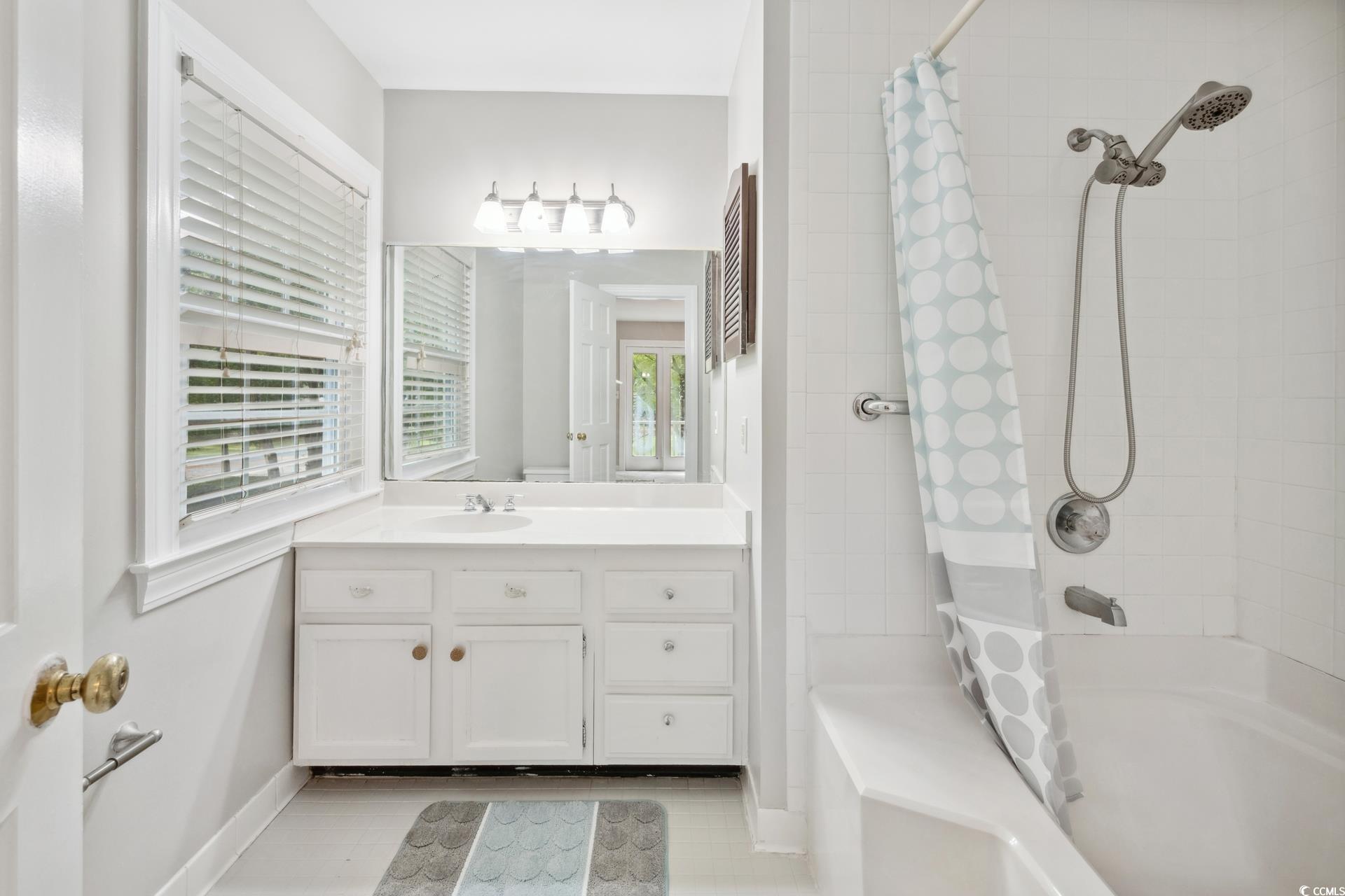 3034 Oak Grove Bend Unit: 34 AR