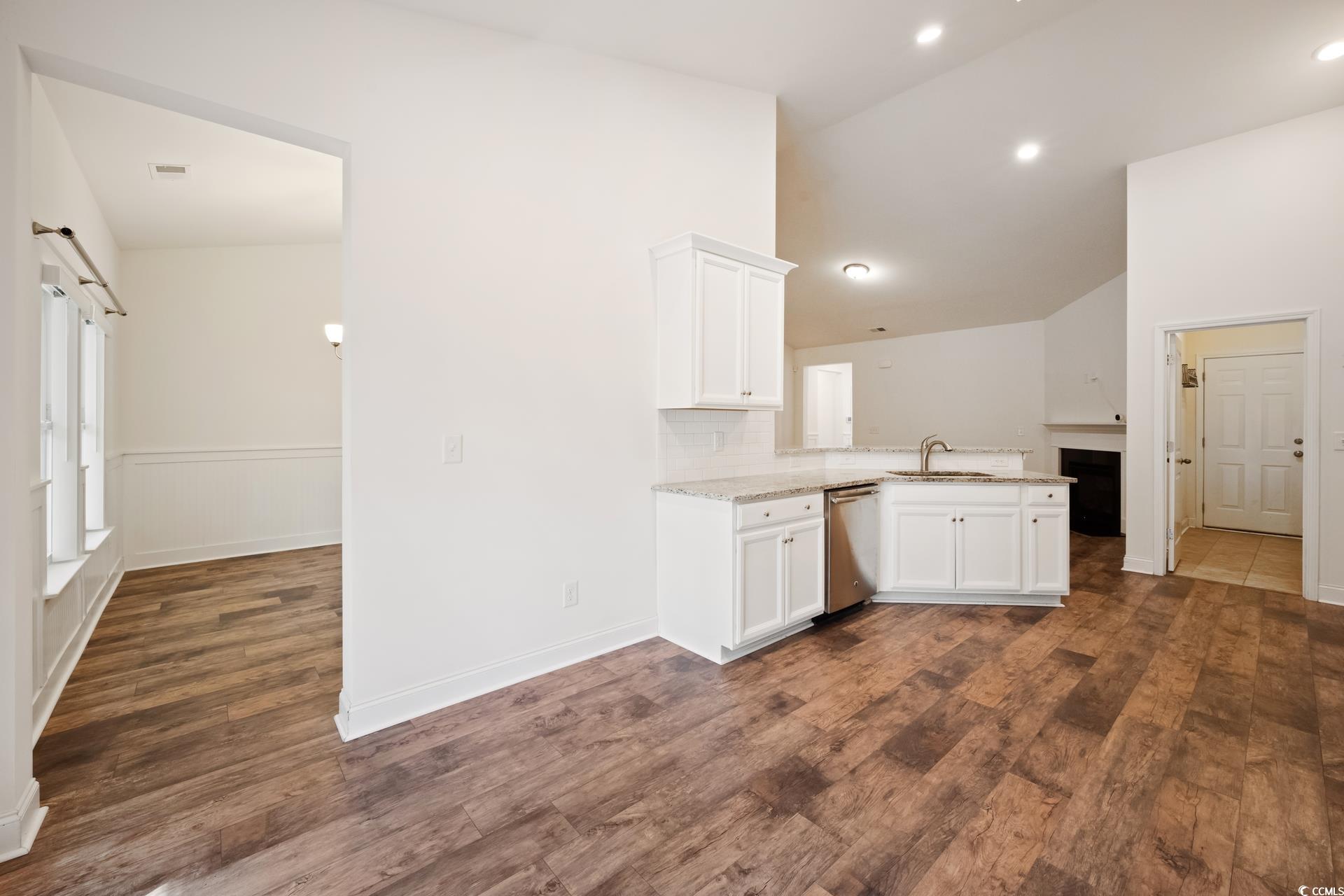 76 Southgate Ct.
