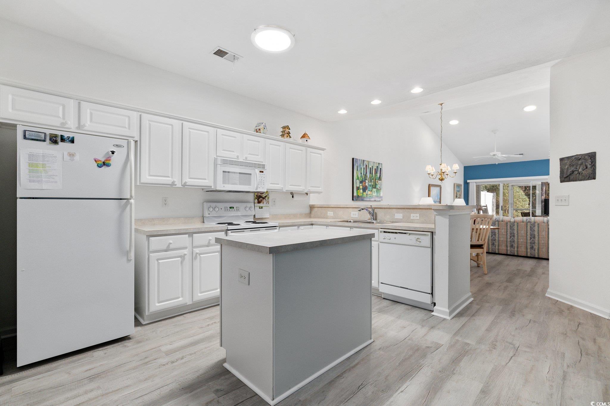 750 Pinehurst Ln. Unit: 84C