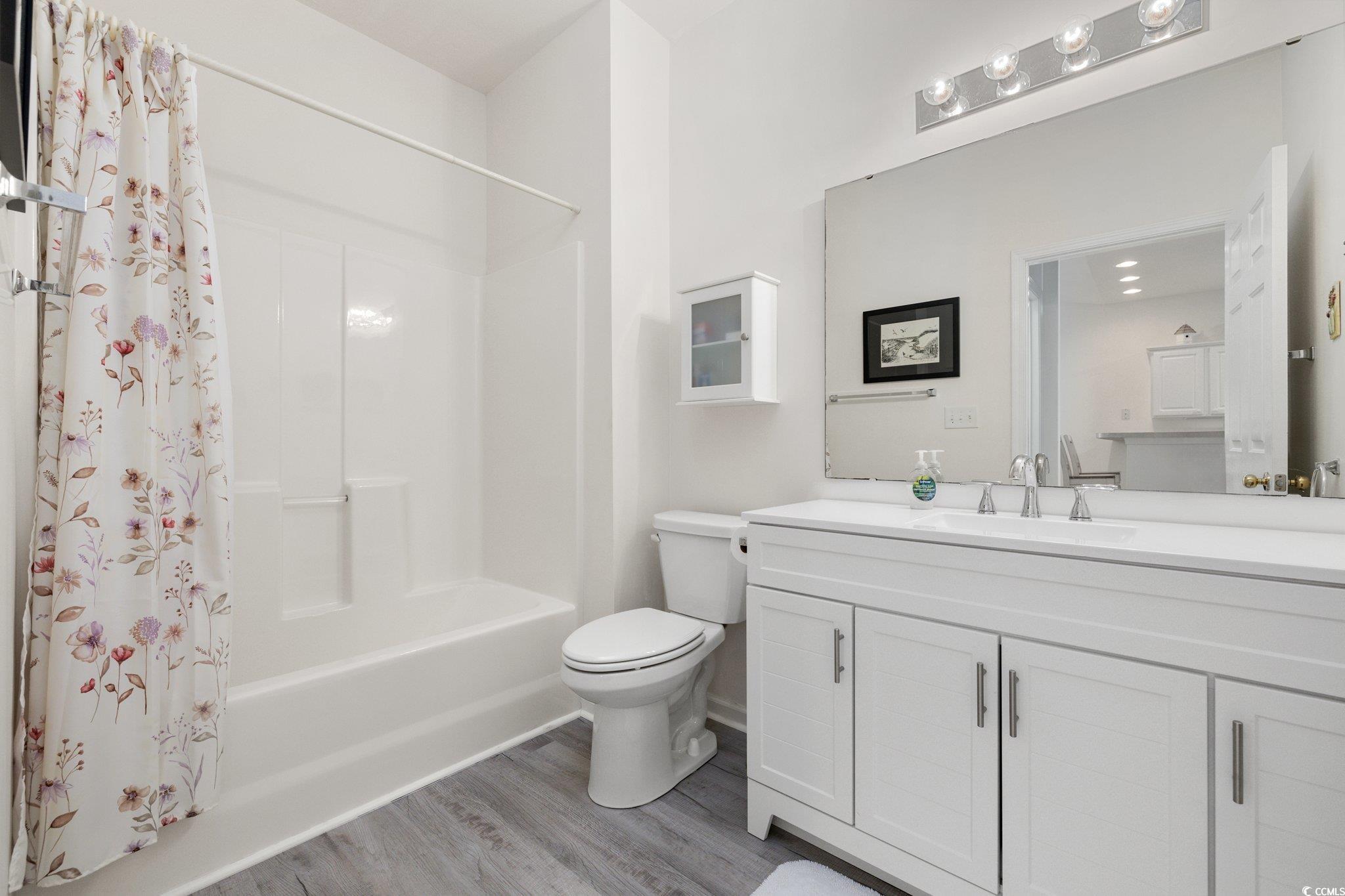 750 Pinehurst Ln. Unit: 84C