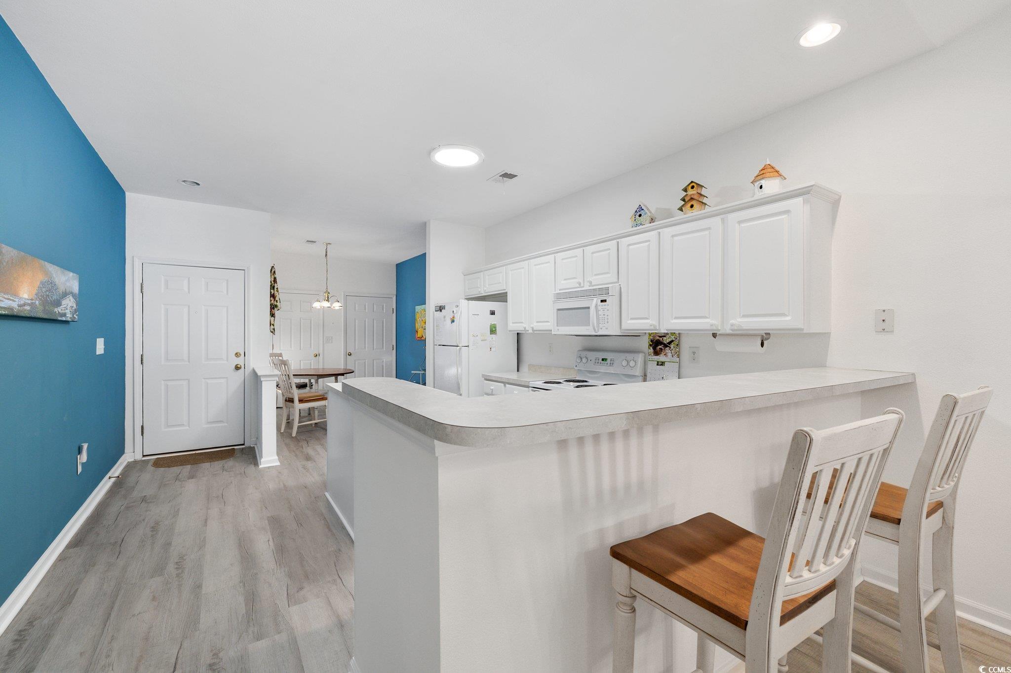 750 Pinehurst Ln. Unit: 84C