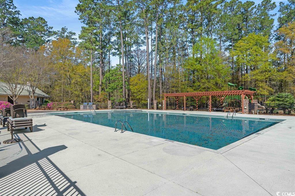 15 Stonington Dr.