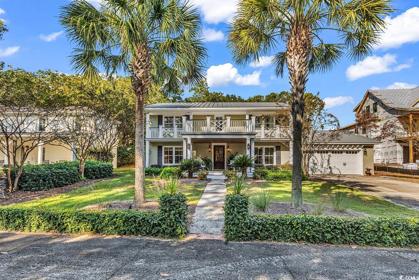 435 Lakeshore Dr.