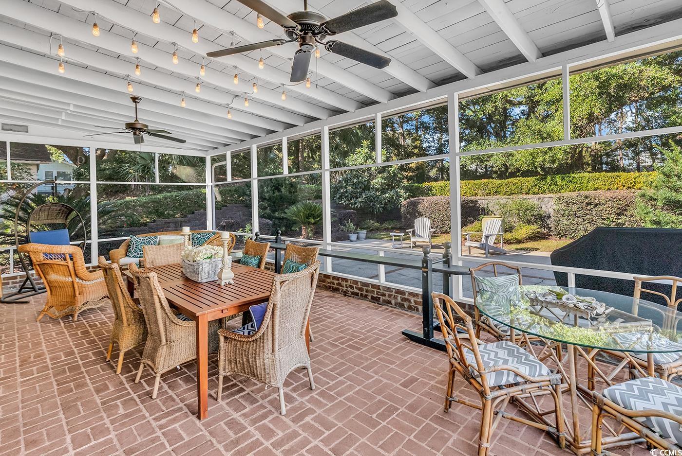 435 Lakeshore Dr.