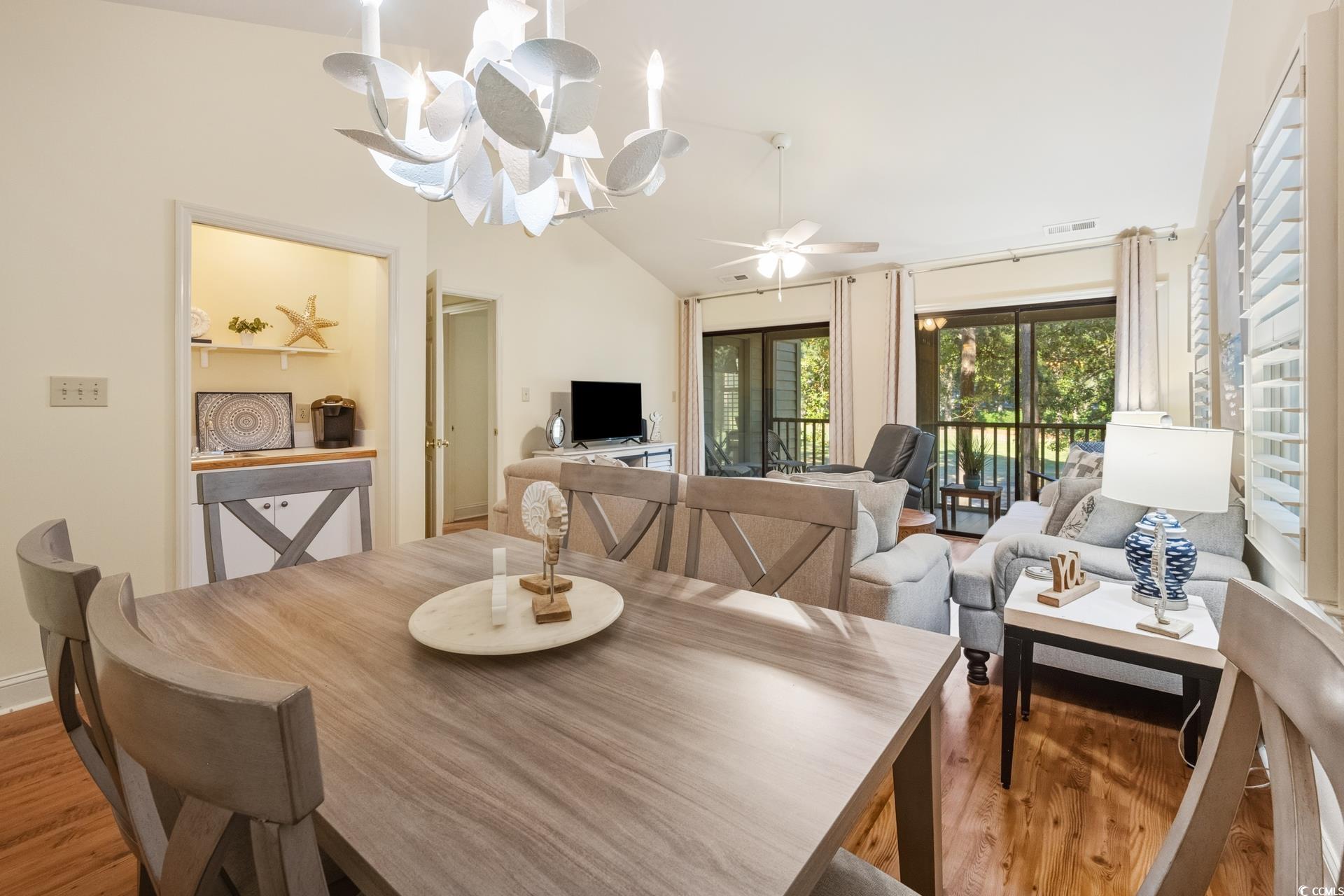 76 Stillwood Dr. Unit: 4