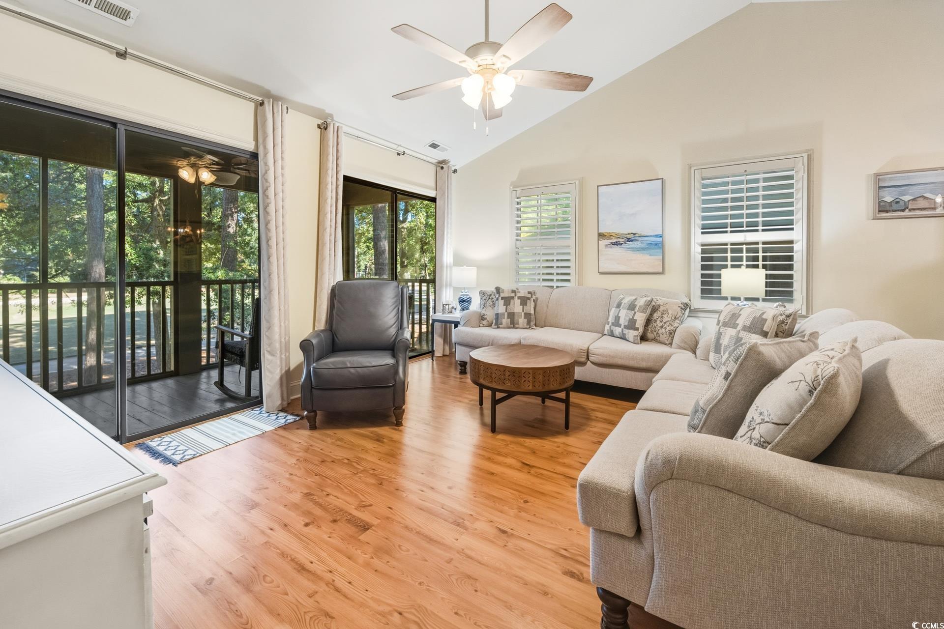 76 Stillwood Dr. Unit: 4