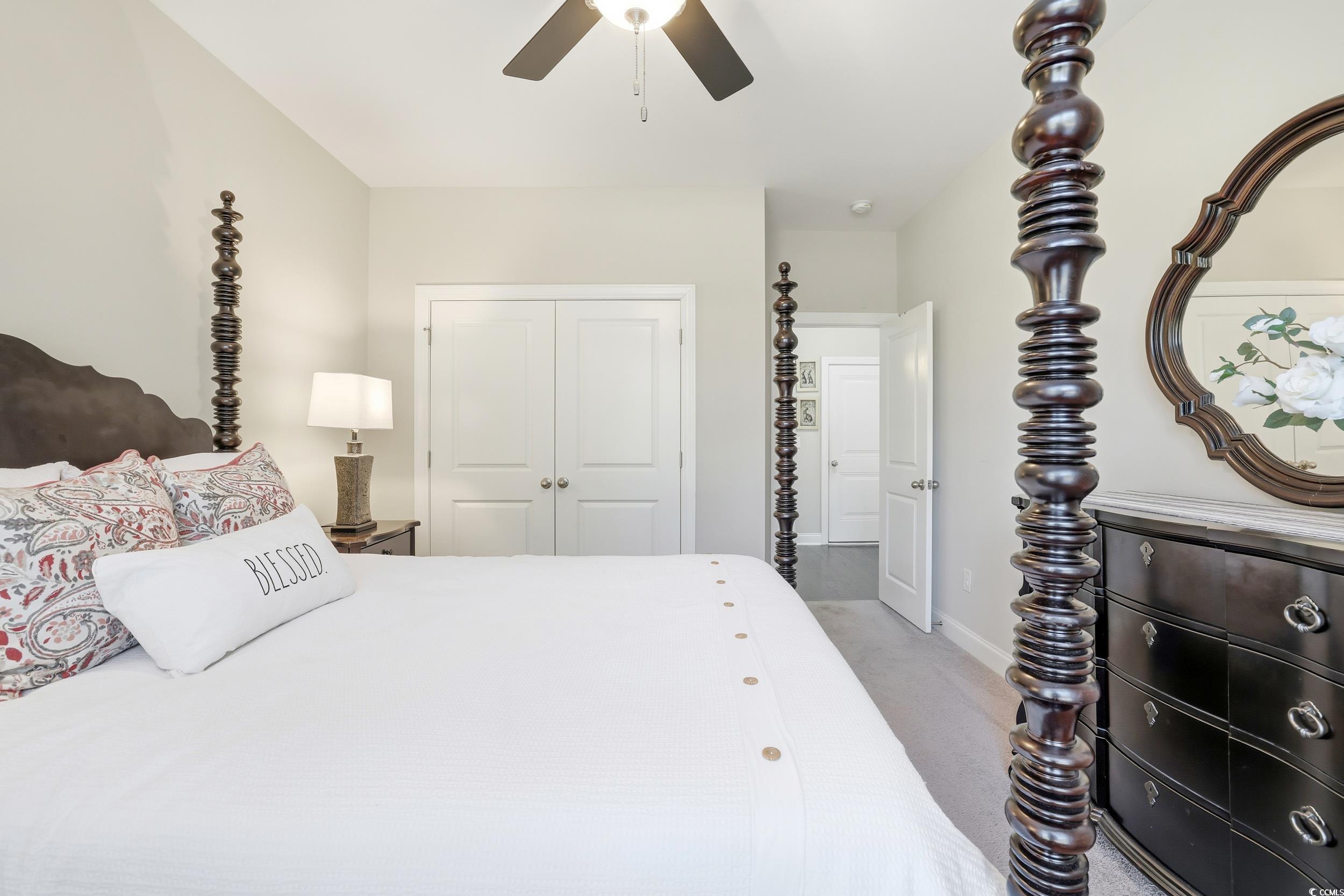 418 Hyacinth Loop