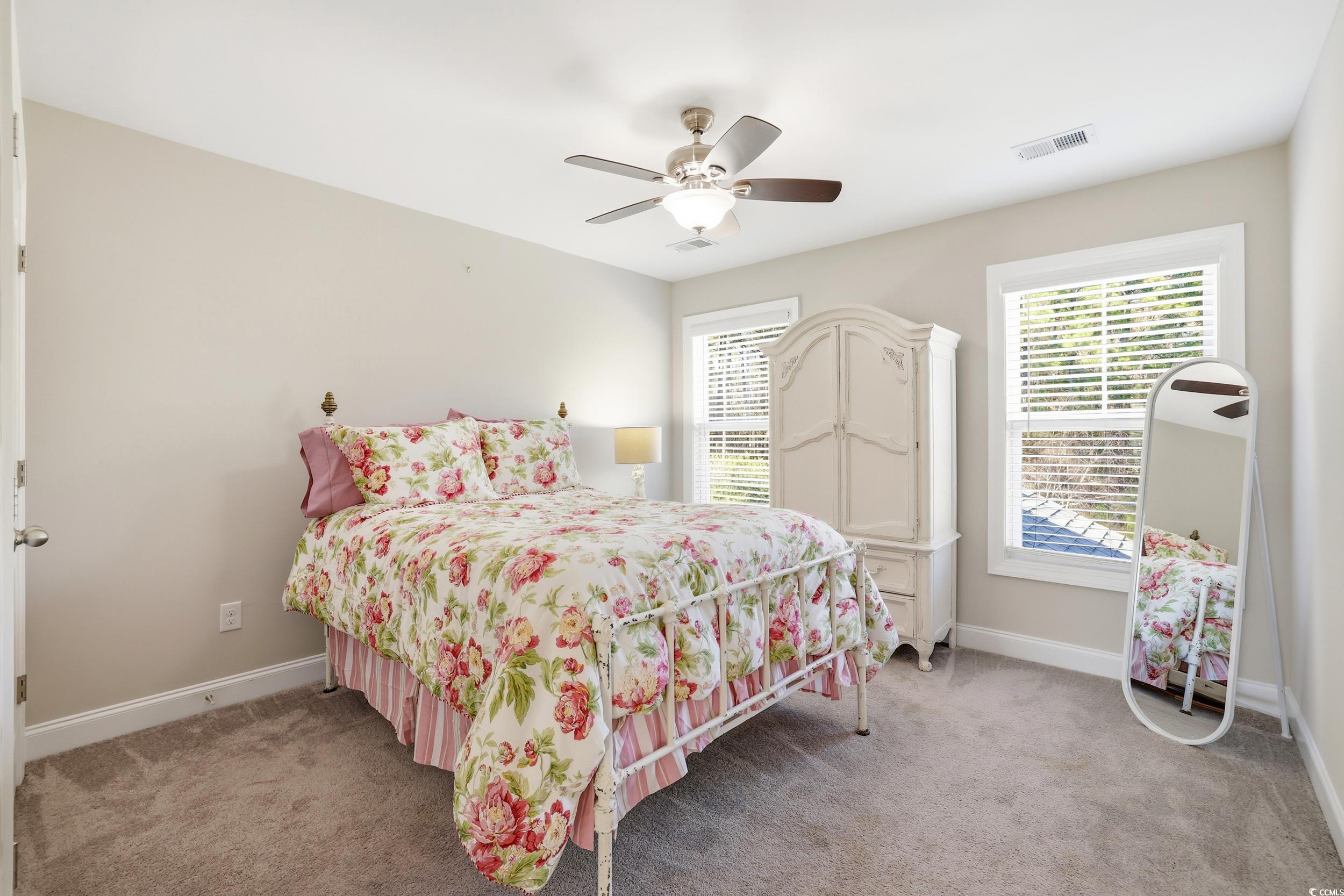 418 Hyacinth Loop