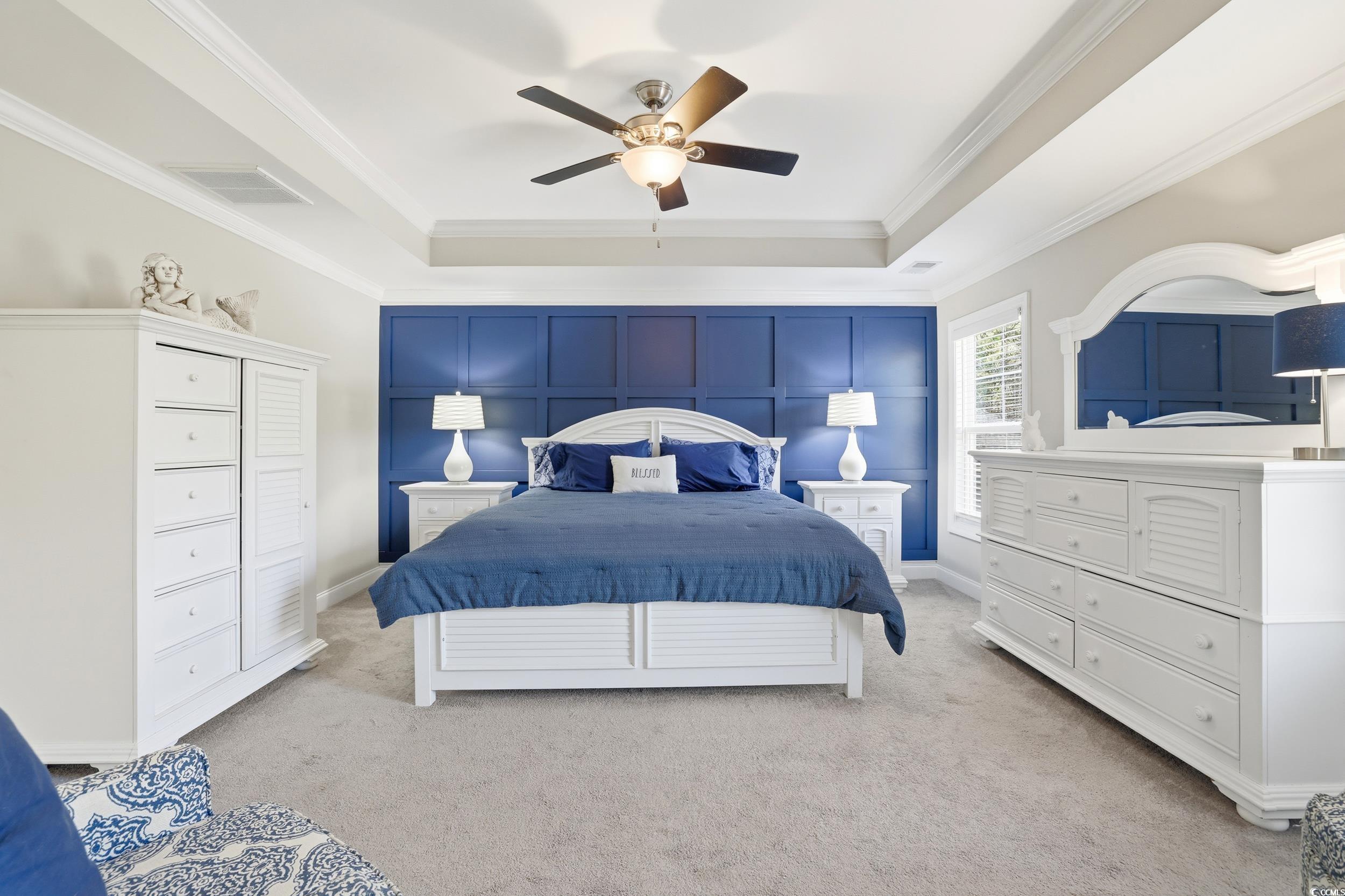 418 Hyacinth Loop