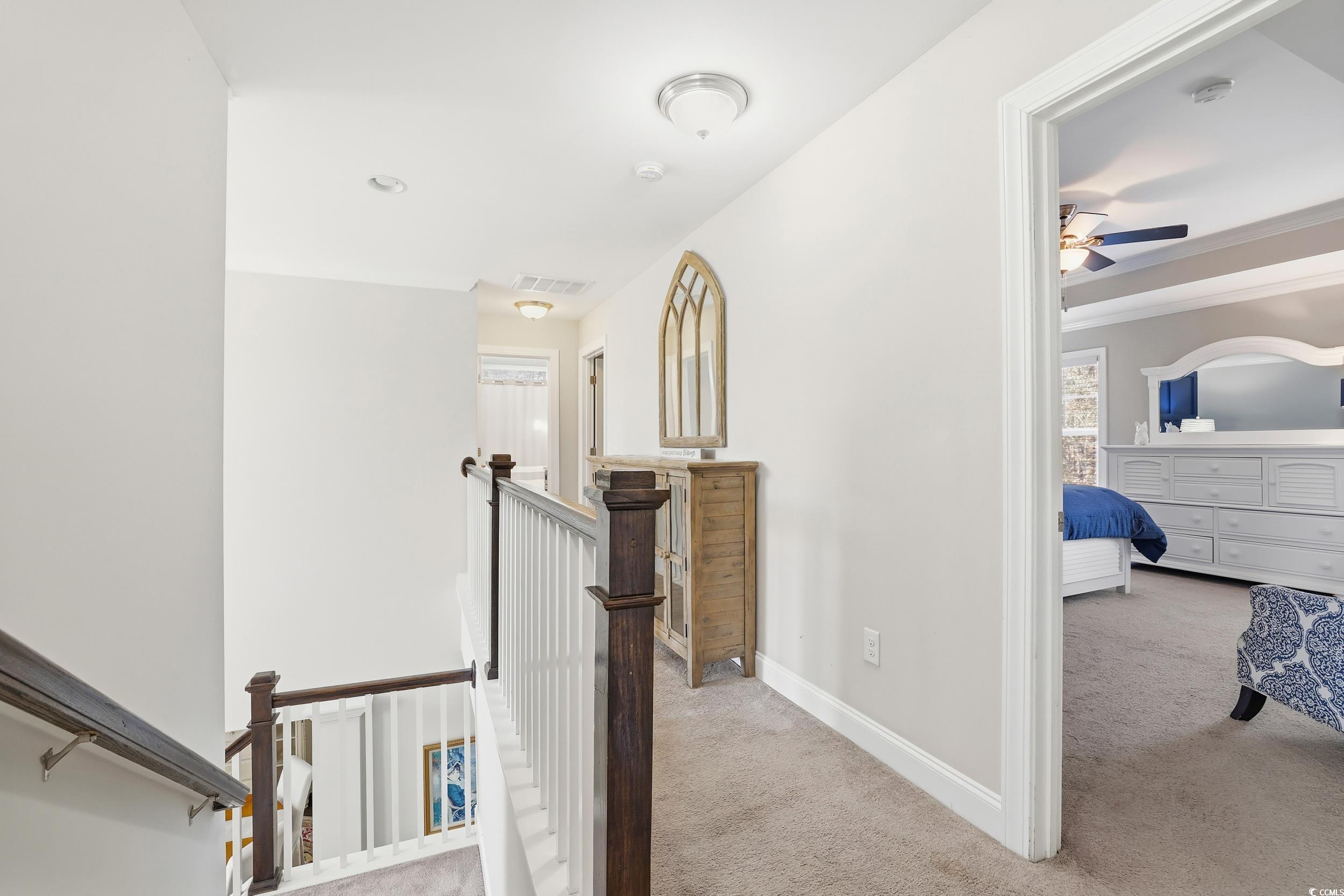 418 Hyacinth Loop