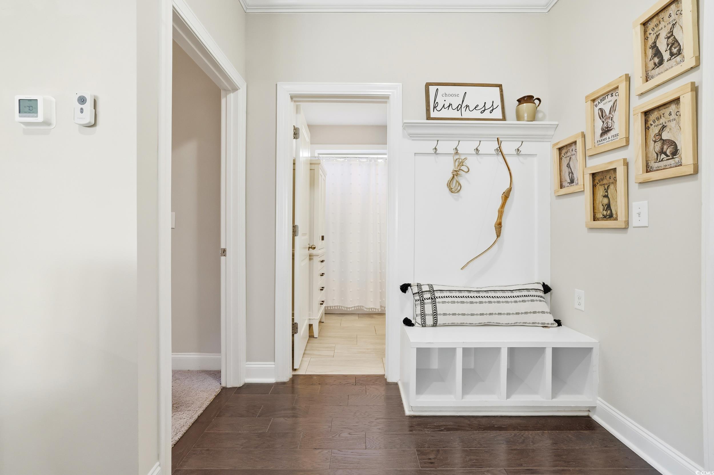418 Hyacinth Loop