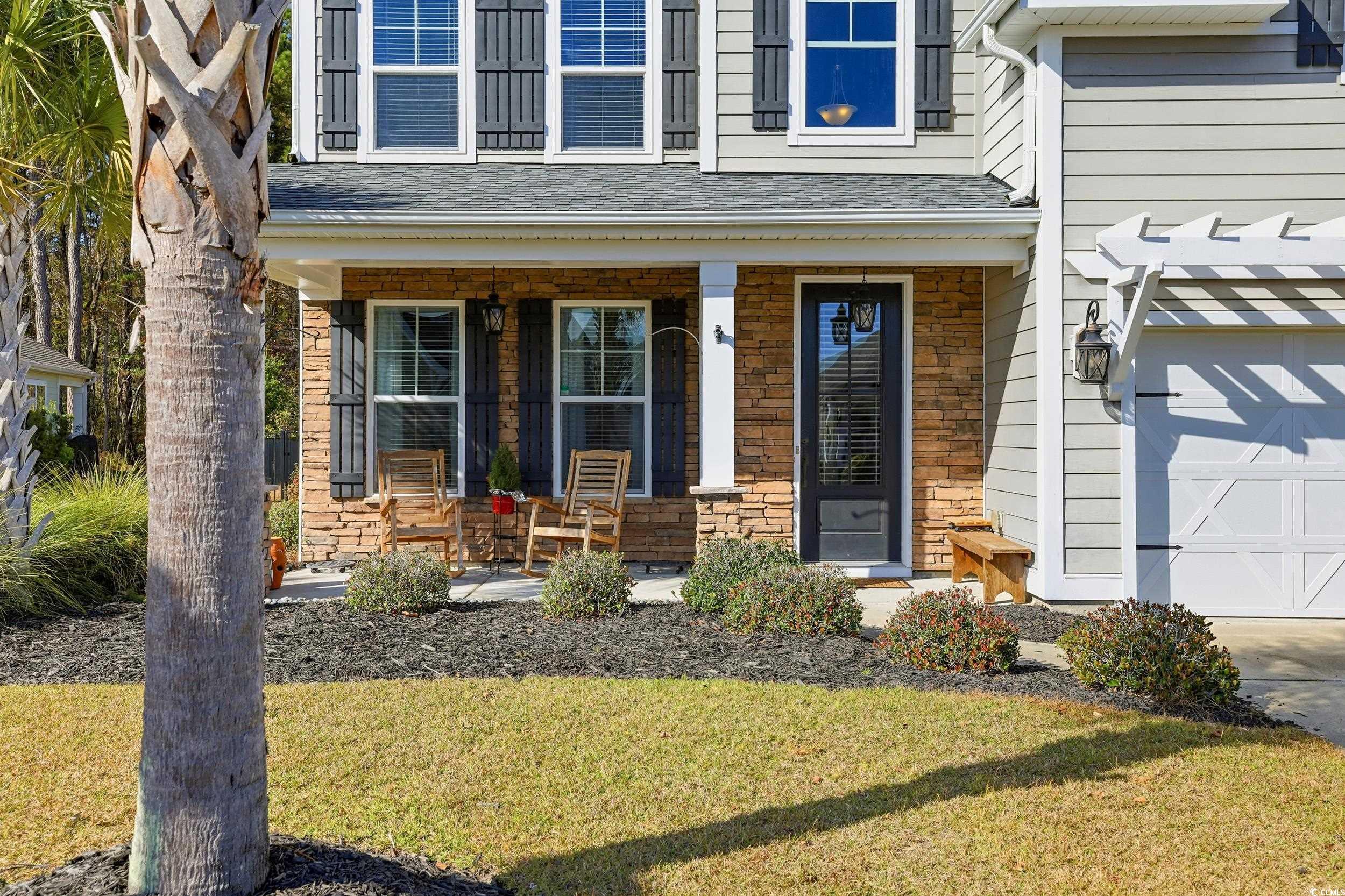 418 Hyacinth Loop
