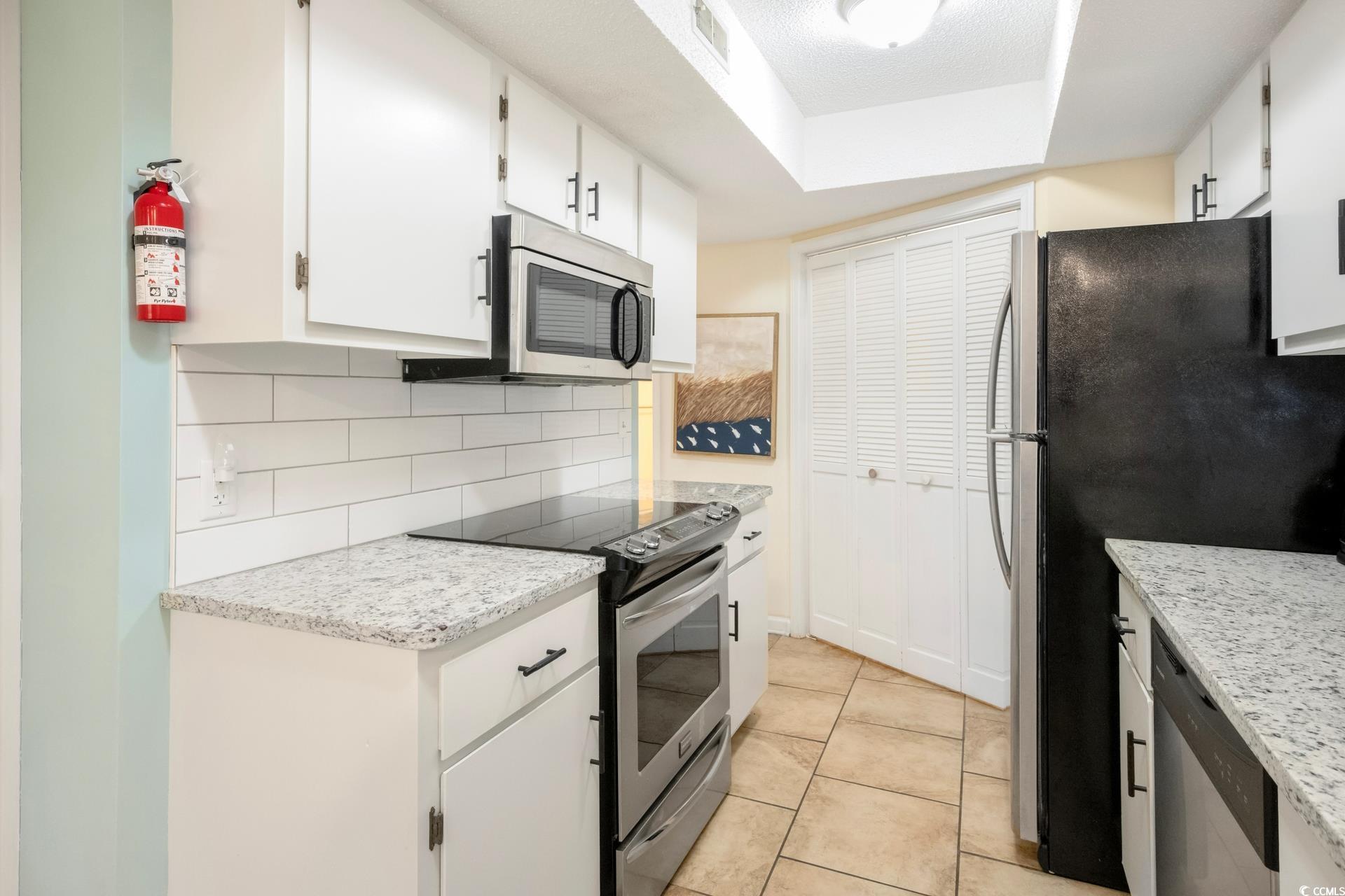 166 Tall Pines Way Unit: 6-19