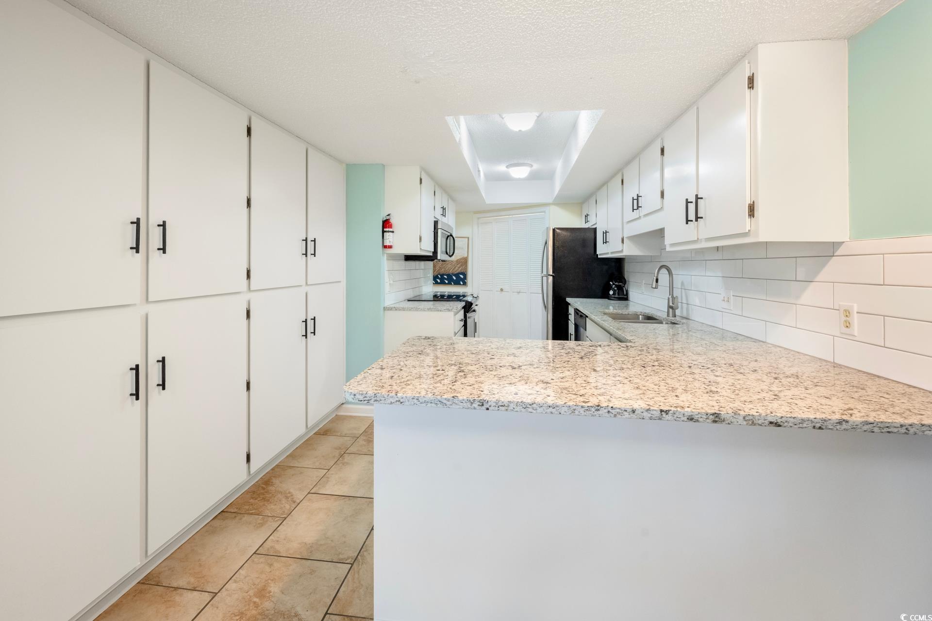 166 Tall Pines Way Unit: 6-19