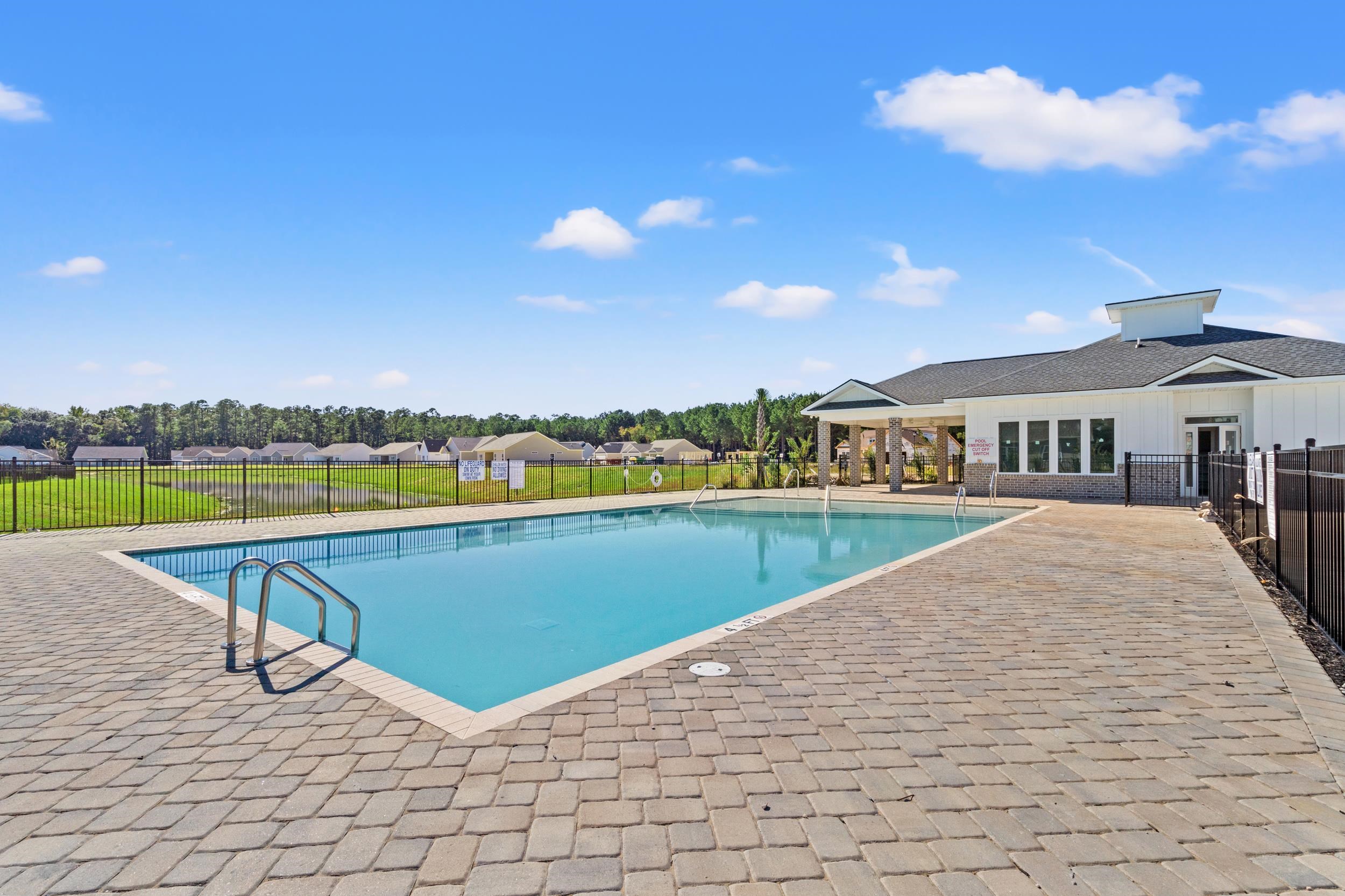 45 Double Pond Dr
