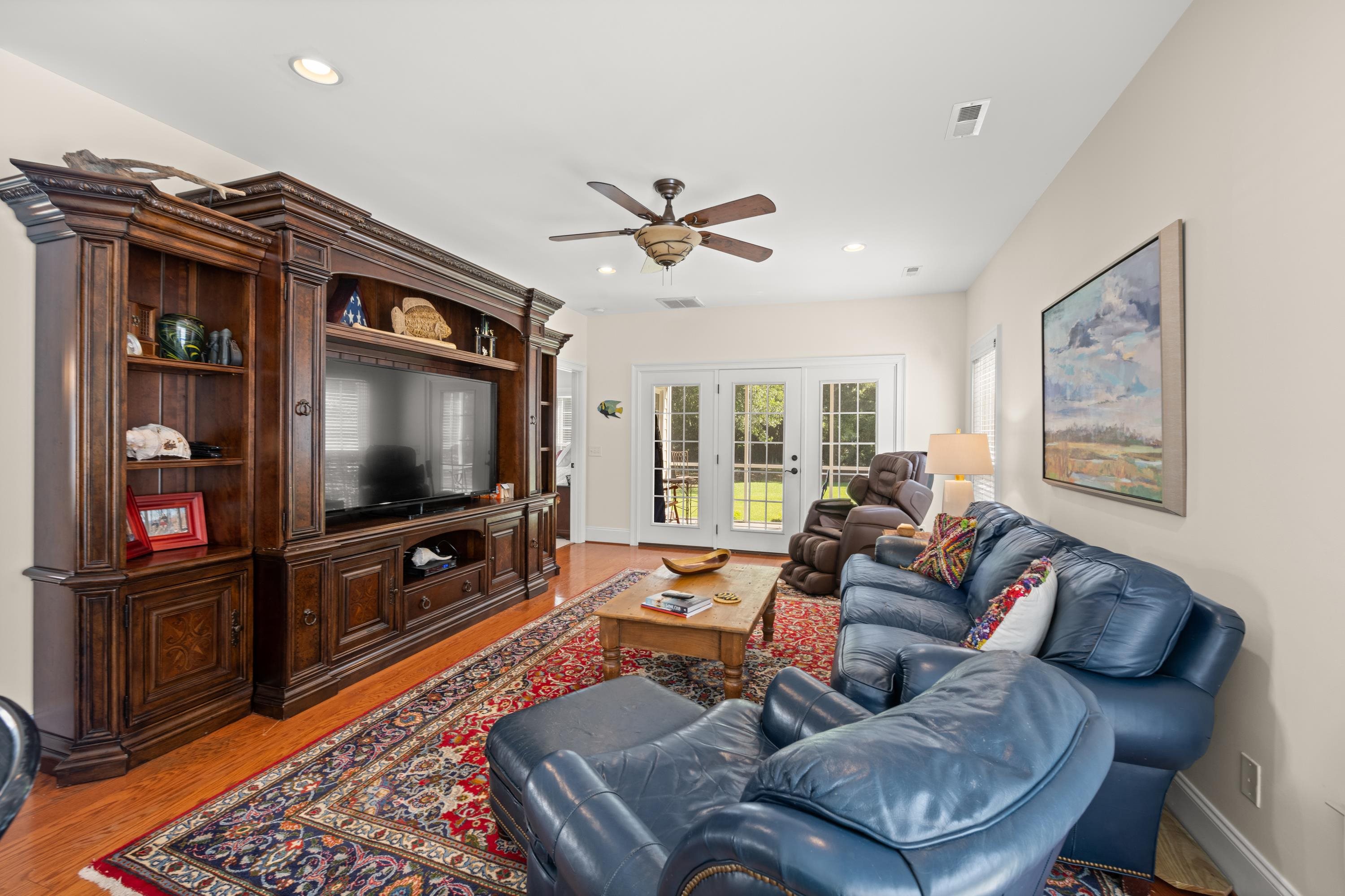 785 River Oak Circle