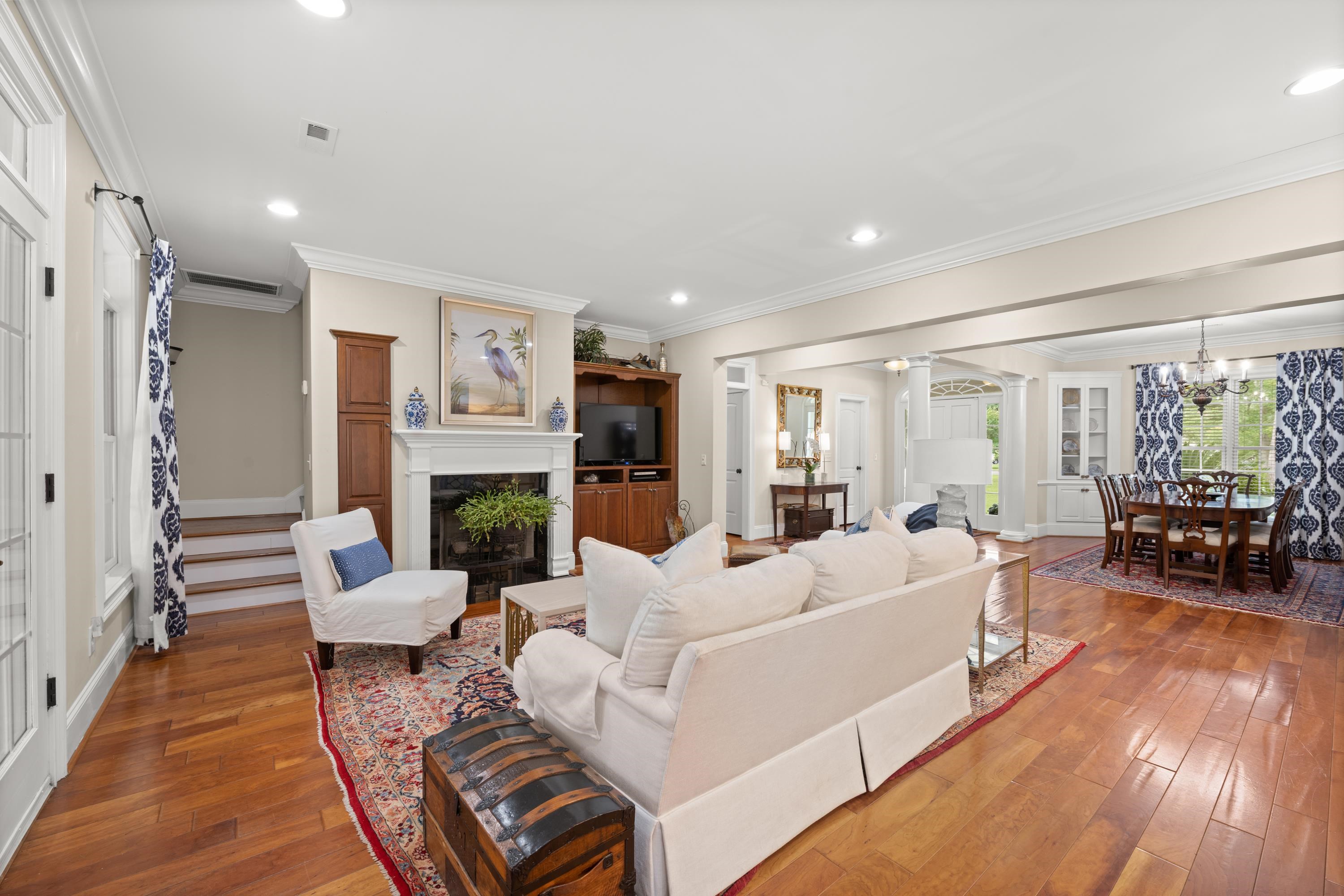 785 River Oak Circle