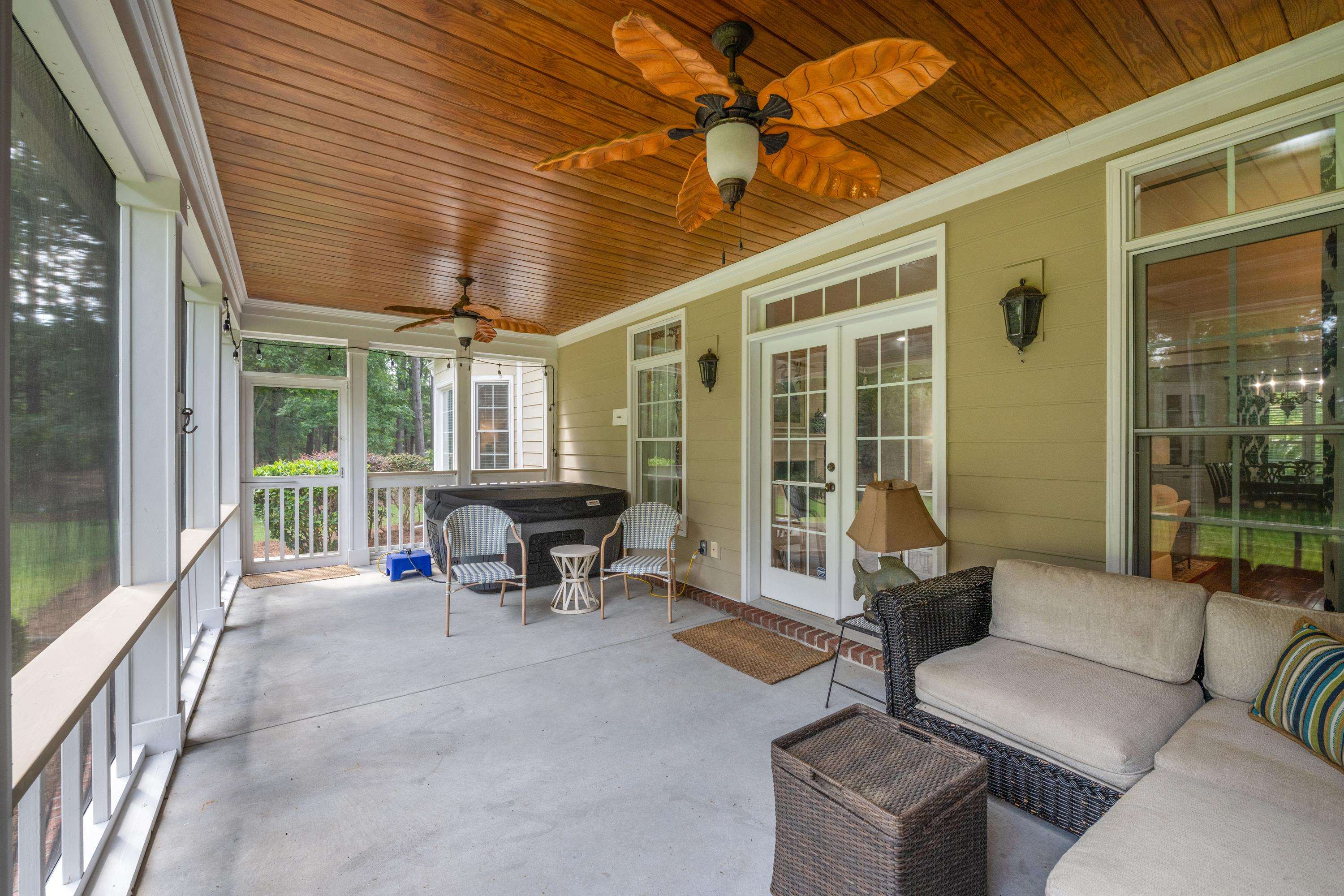 785 River Oak Circle