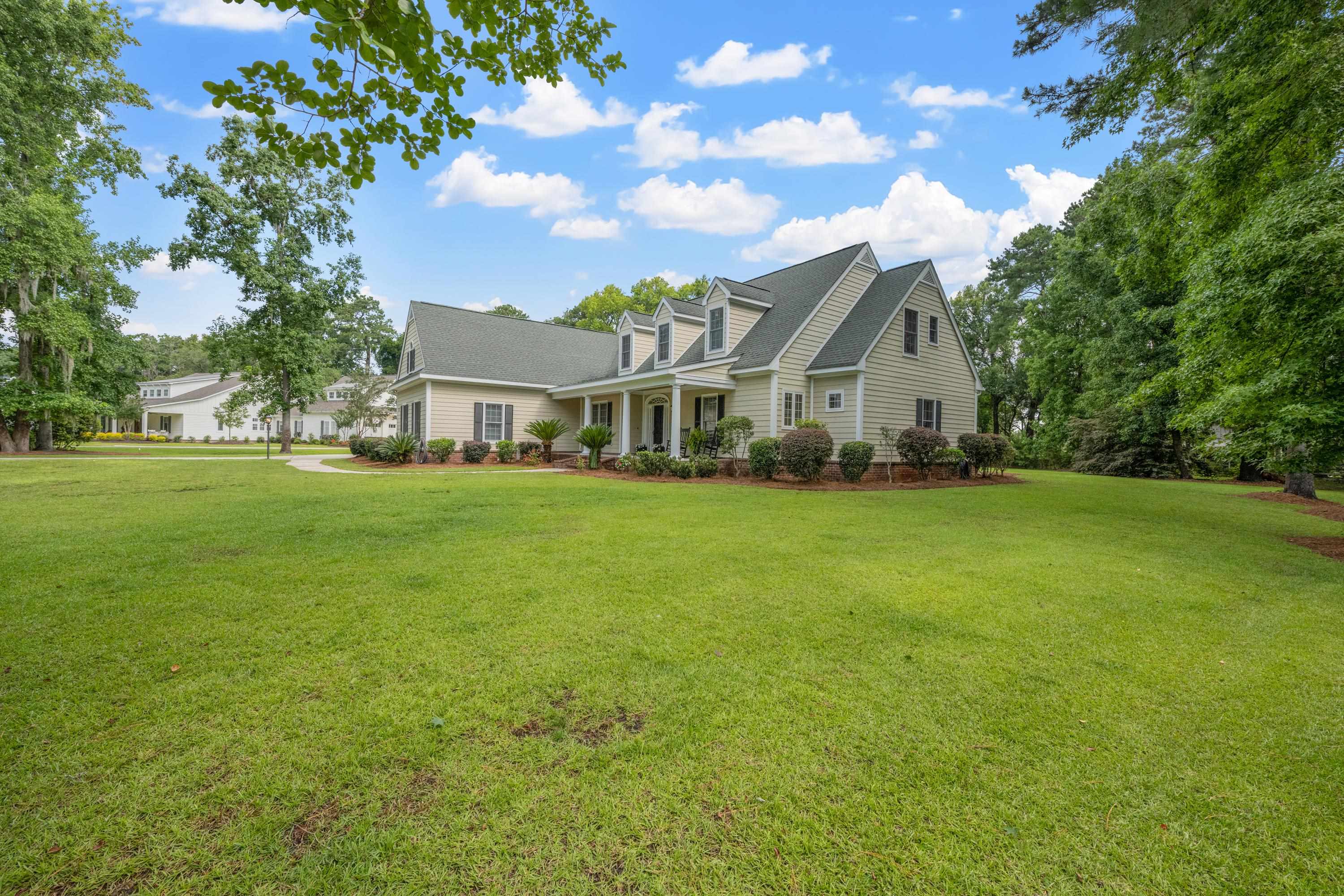 785 River Oak Circle