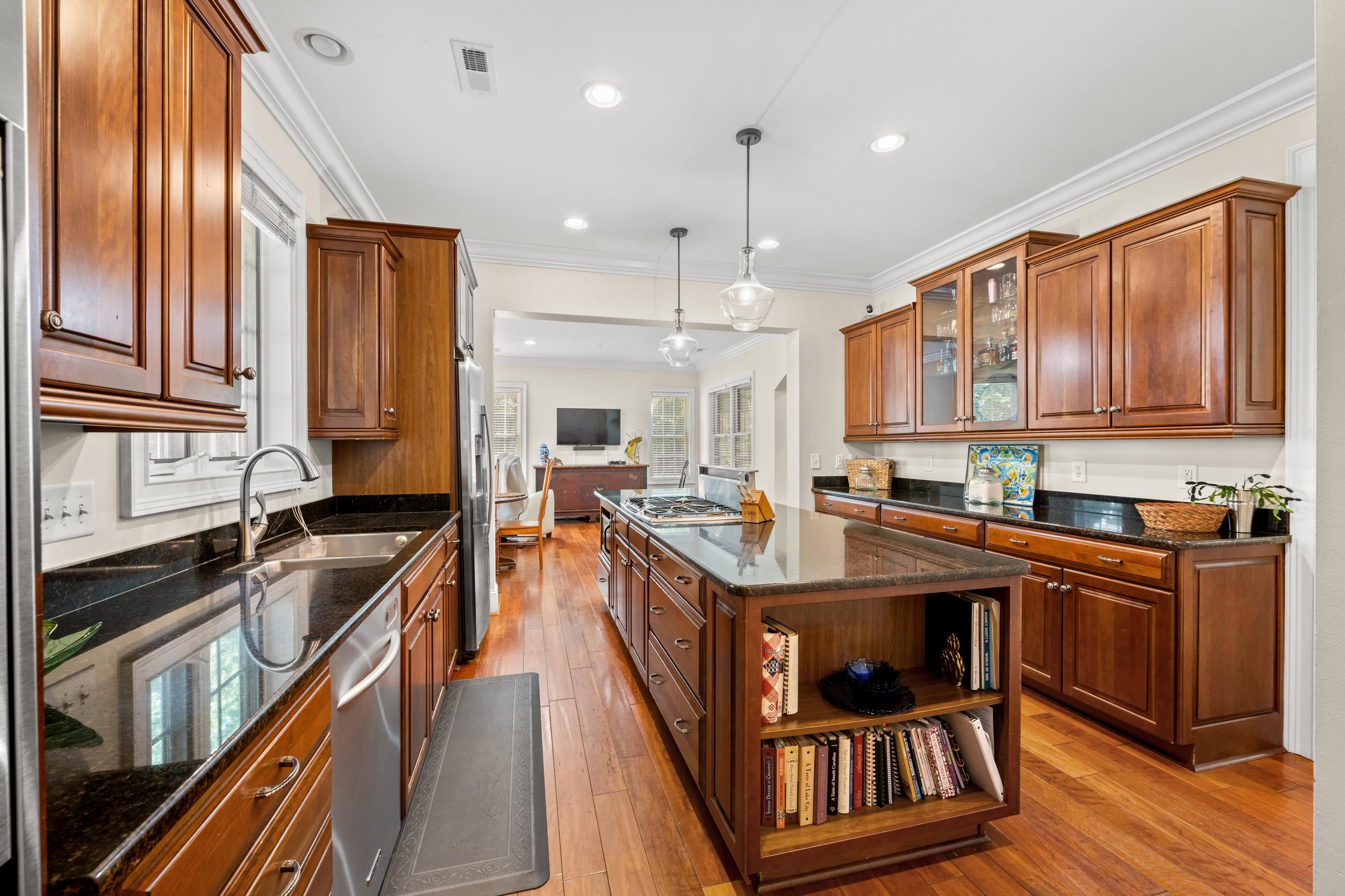 785 River Oak Circle